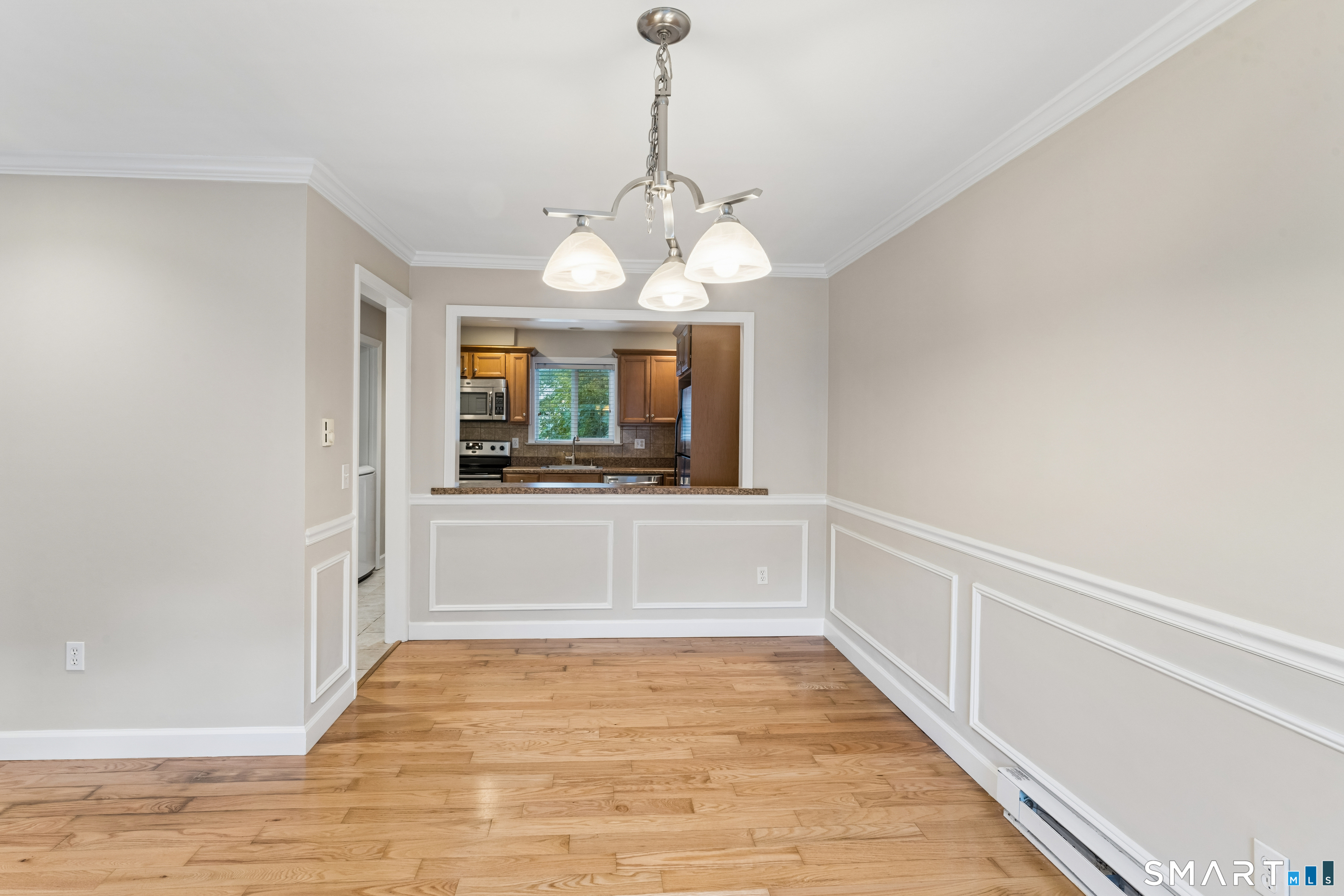 Foto 9 de Condominio en renta en 7 Cedarbrook Townhouse #7, Brookfield, CT — $2,450/mes
