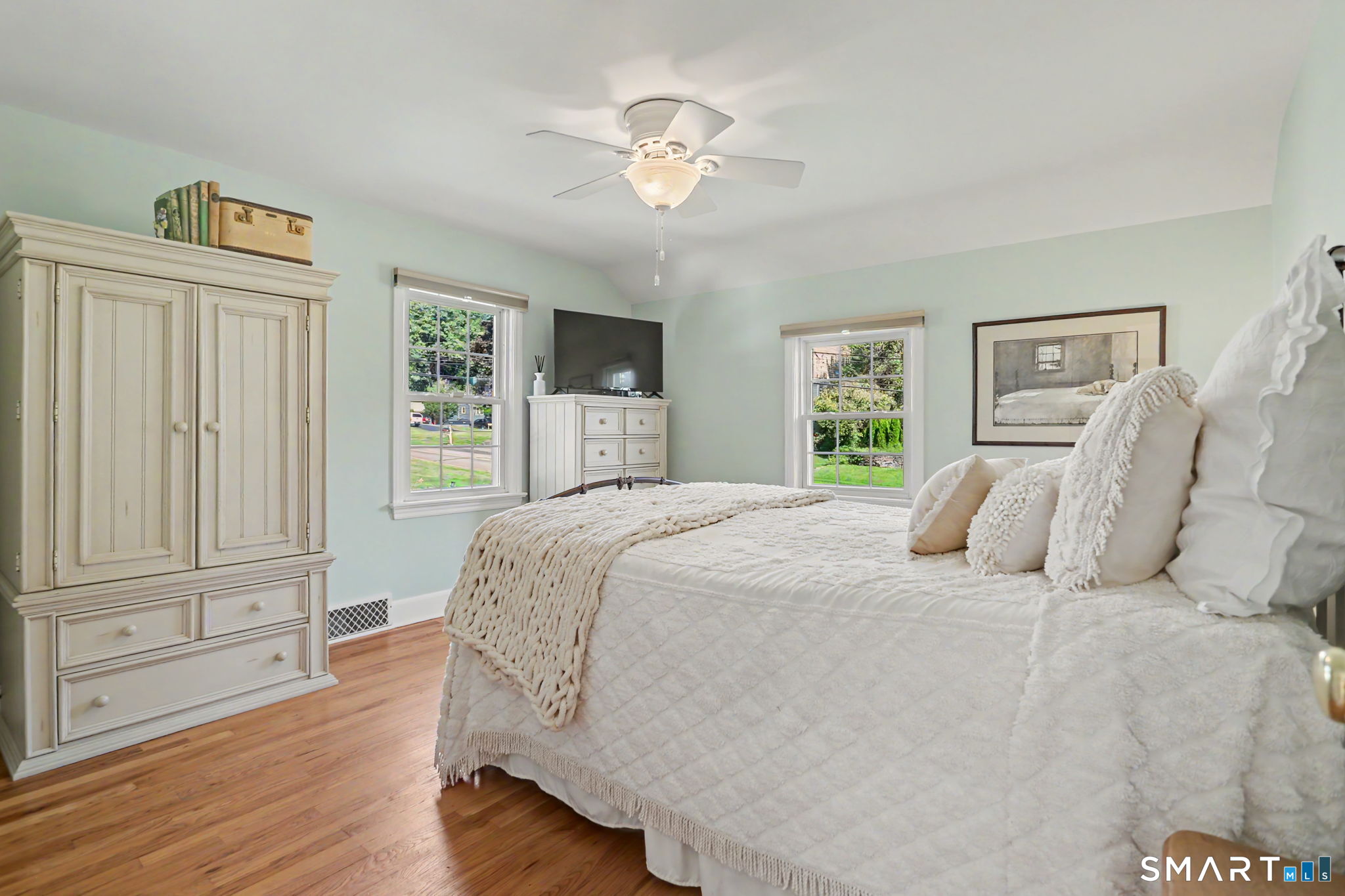 35 Beardsley photo 18