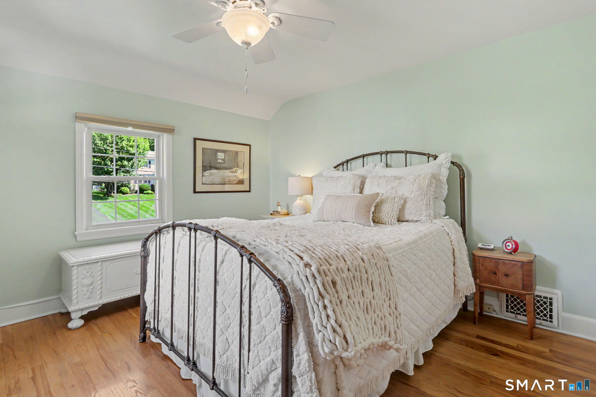 35 Beardsley photo 19