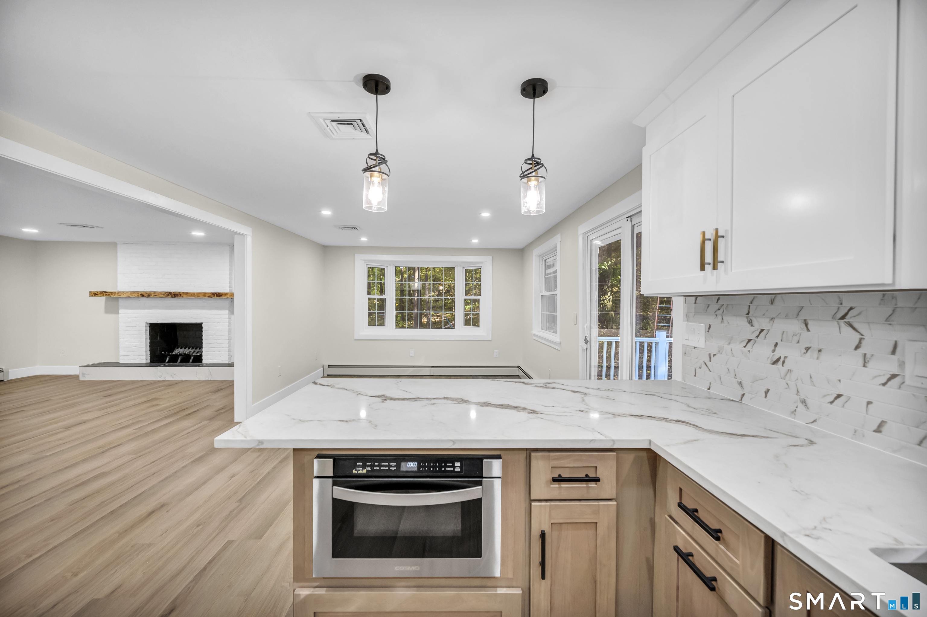 555 Simsbury Road photo 16