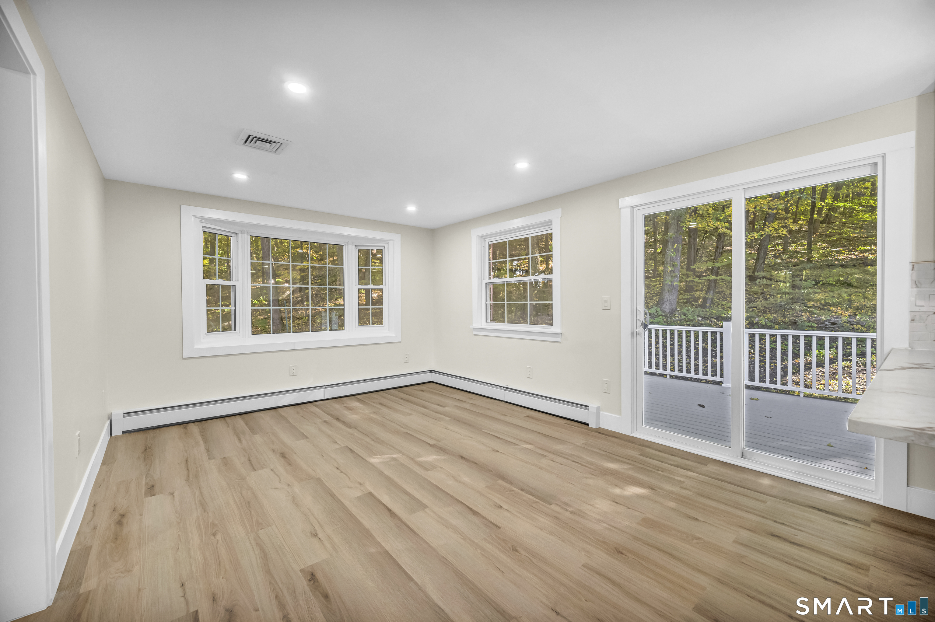 555 Simsbury Road photo 18