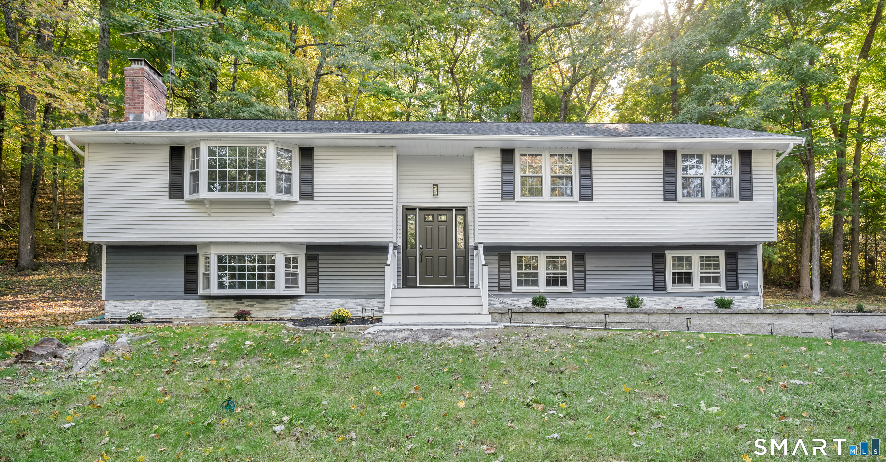 Single family home for sale at 555 Simsbury Rd, Bloomfield, CT 06002 | MLS# 24213441