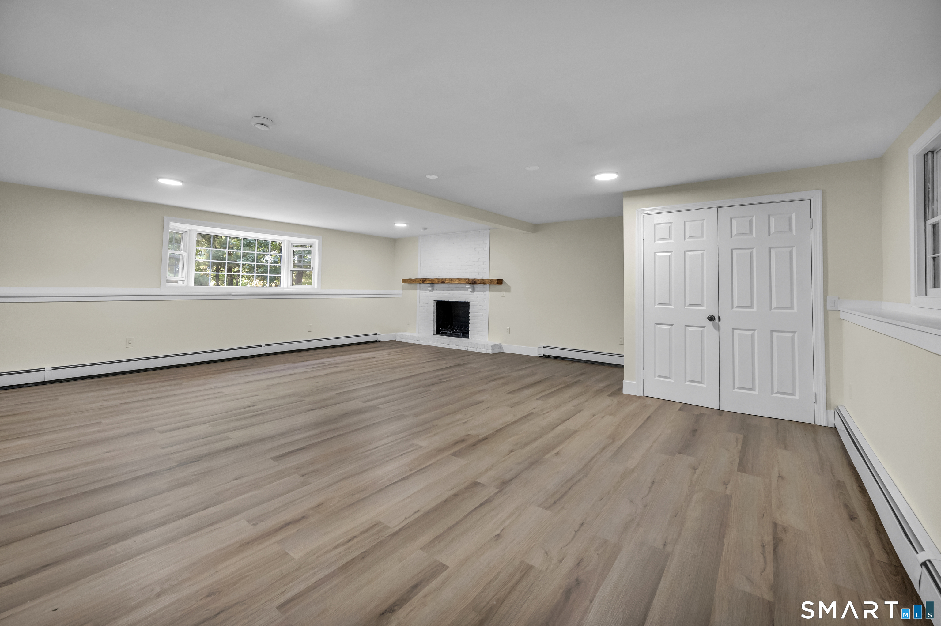 555 Simsbury Road photo 37