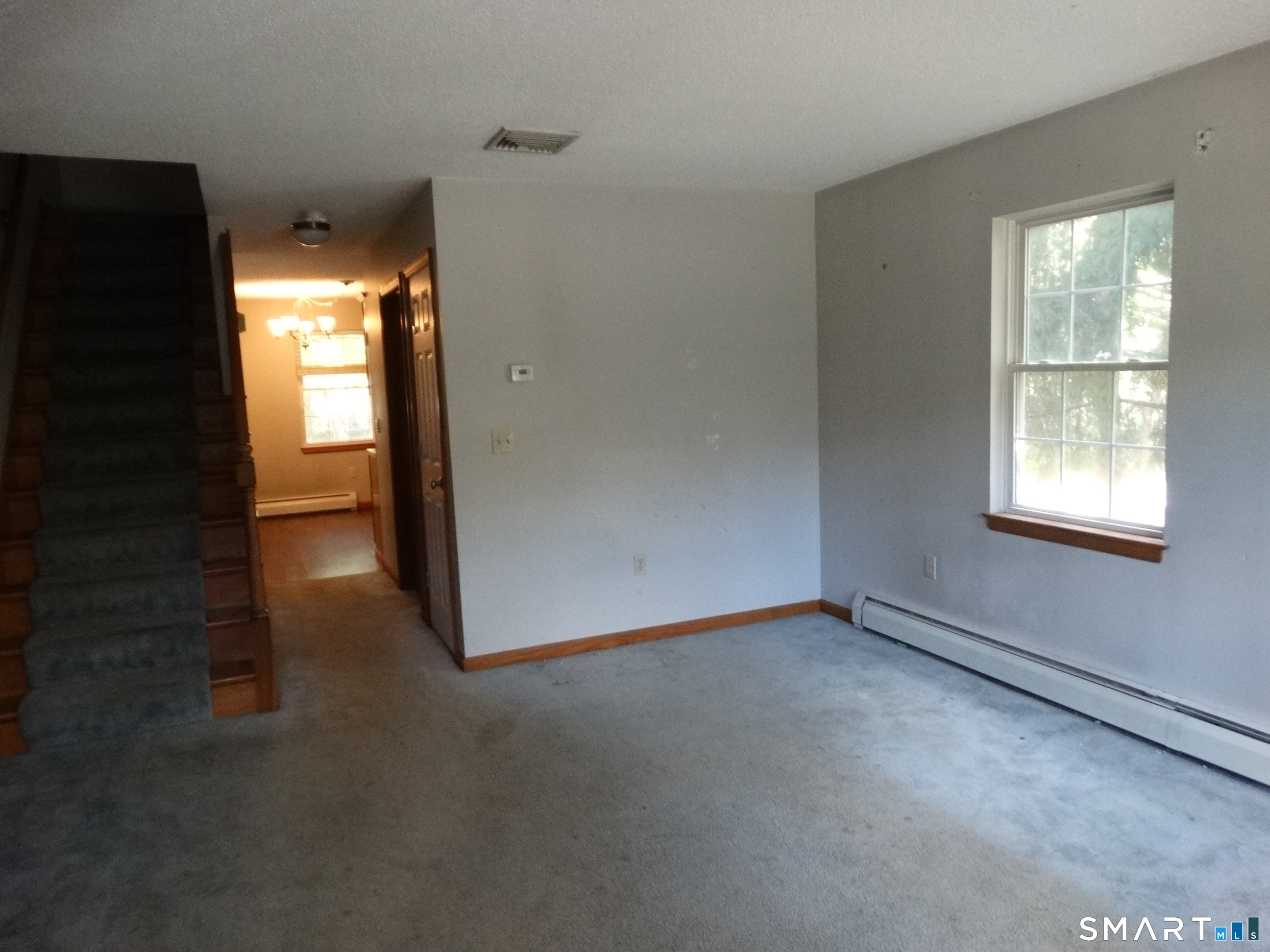 Photo 3 of Single family home for sale at 10 Pheasant Hl Dr #10, Enfield, CT 06082 | MLS# 24213379 | Listing updated on 2026-10-14