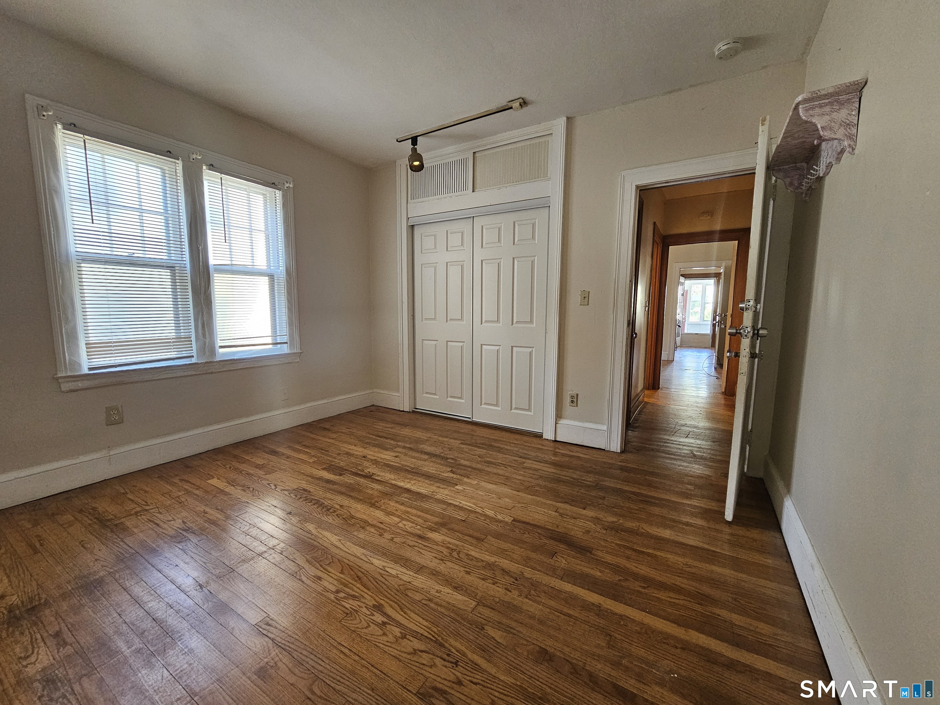 33 Woodmere Road photo 16