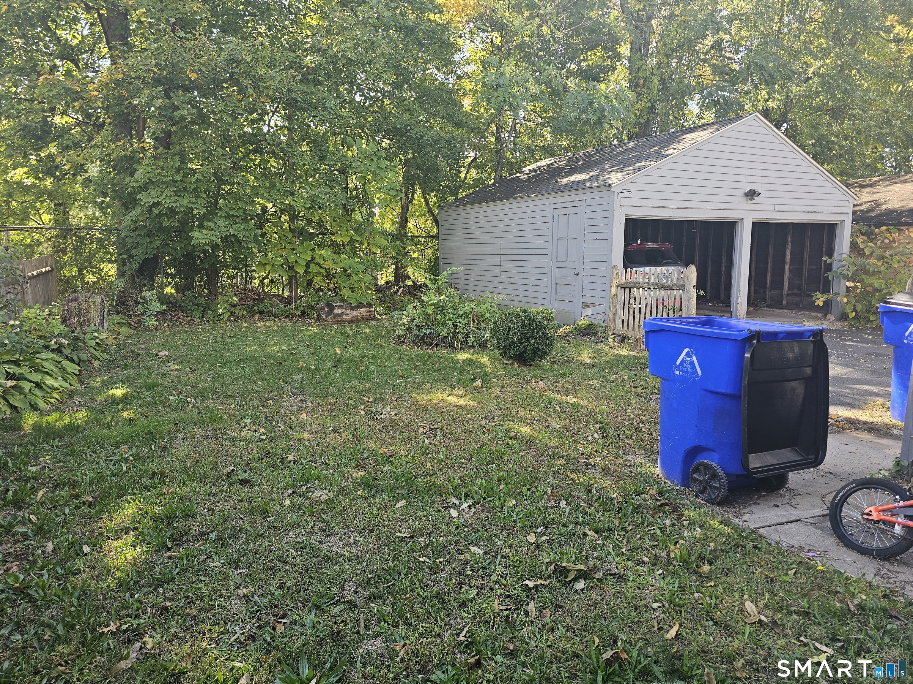 33 Woodmere Road photo 18