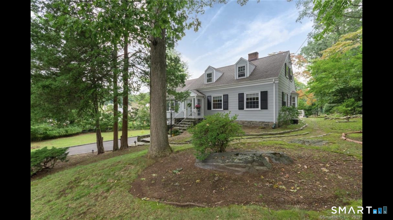 167 Old North Stamford R Road, Stamford, Connecticut photo 2