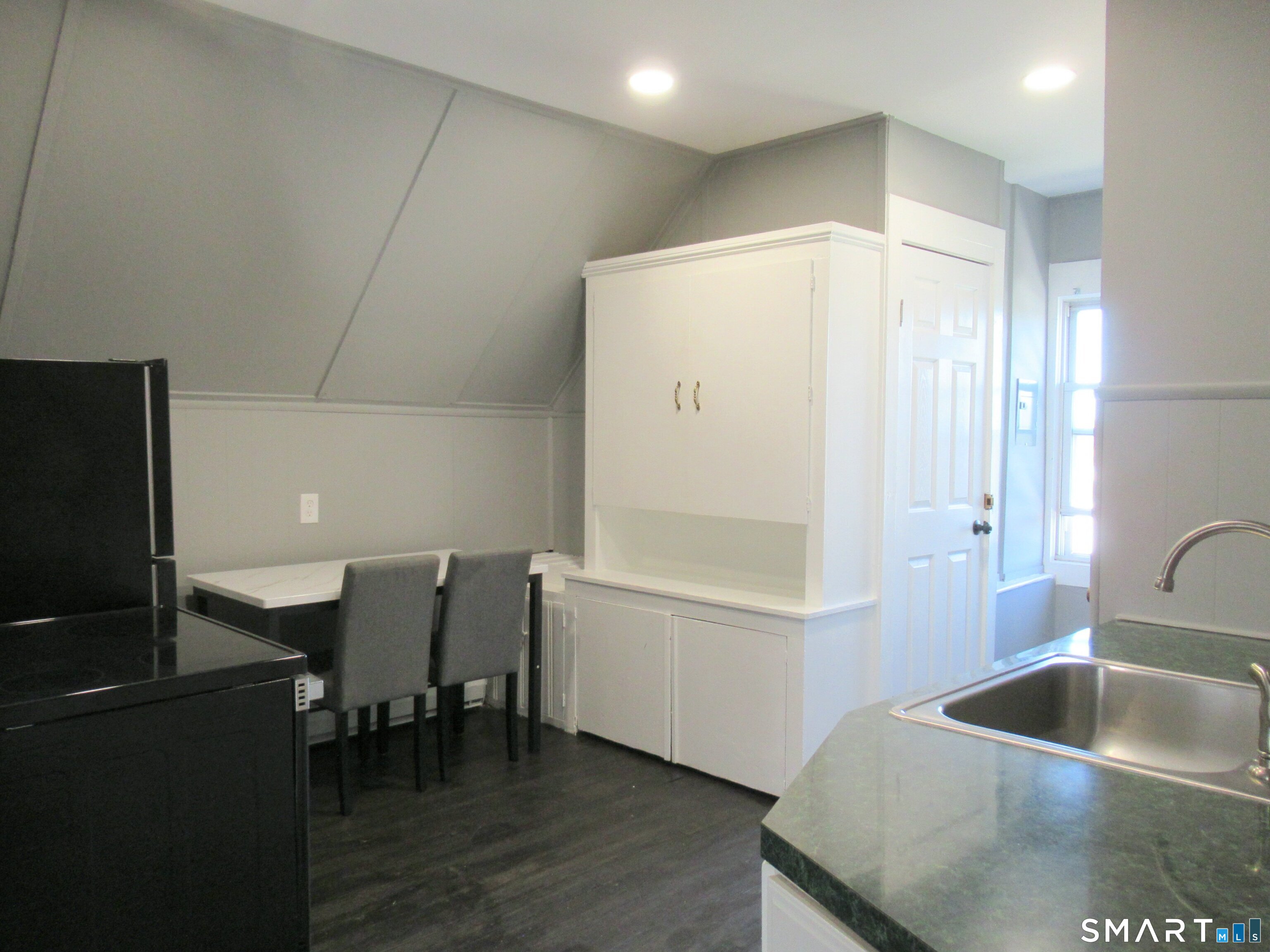 326-330 Bradley Street photo 11