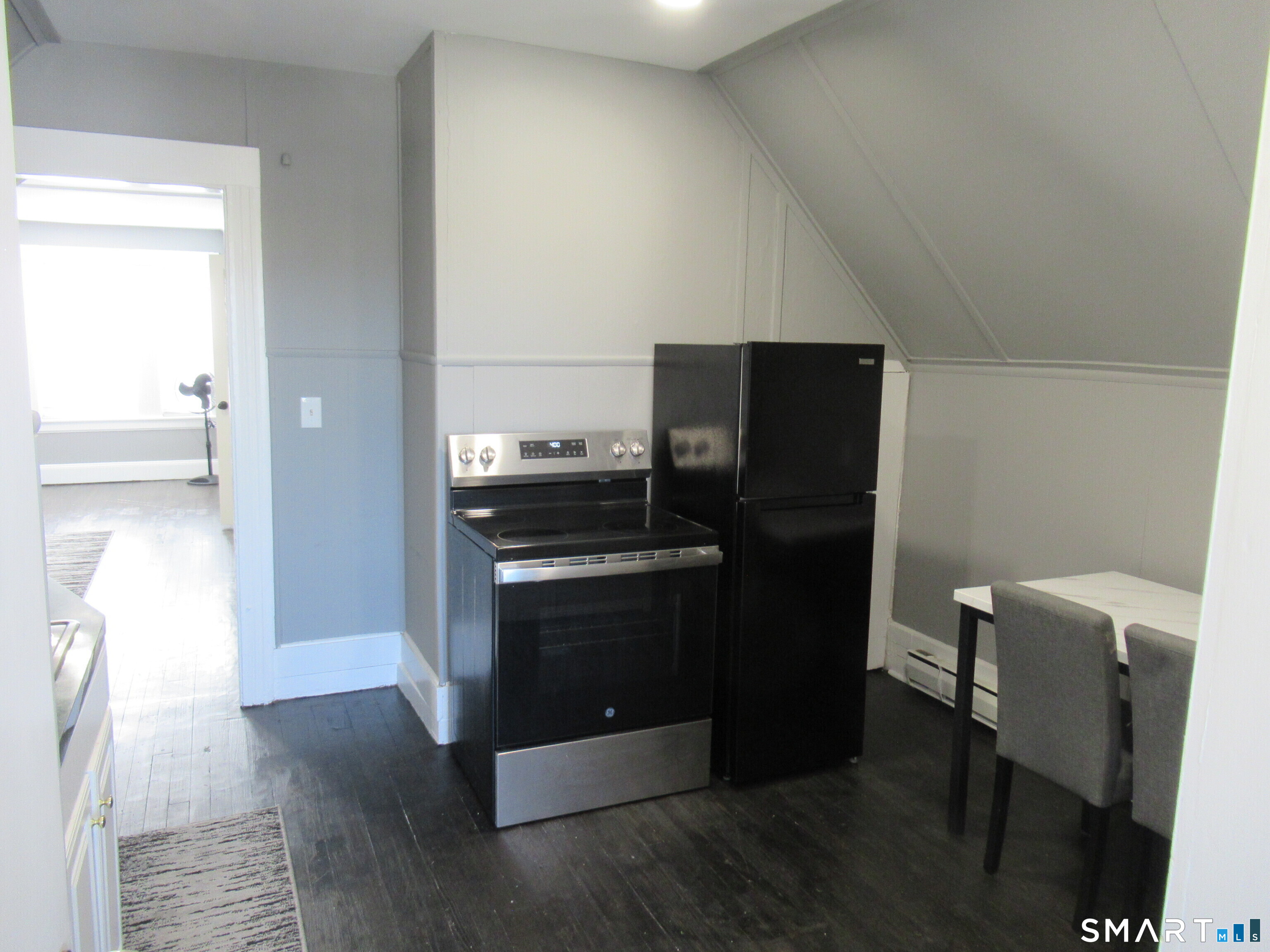 326-330 Bradley Street photo 14