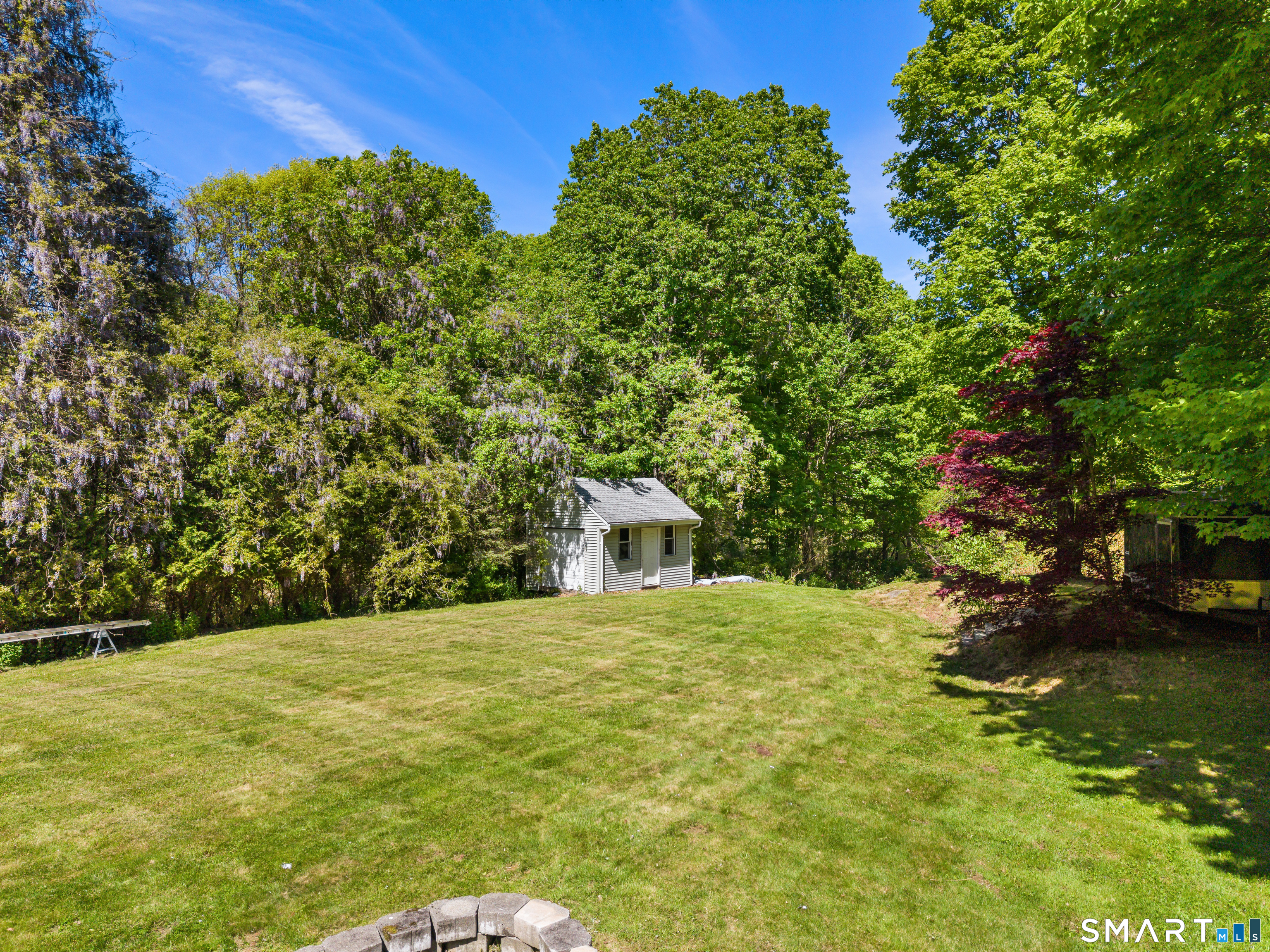 541 Middlebury Road photo 34
