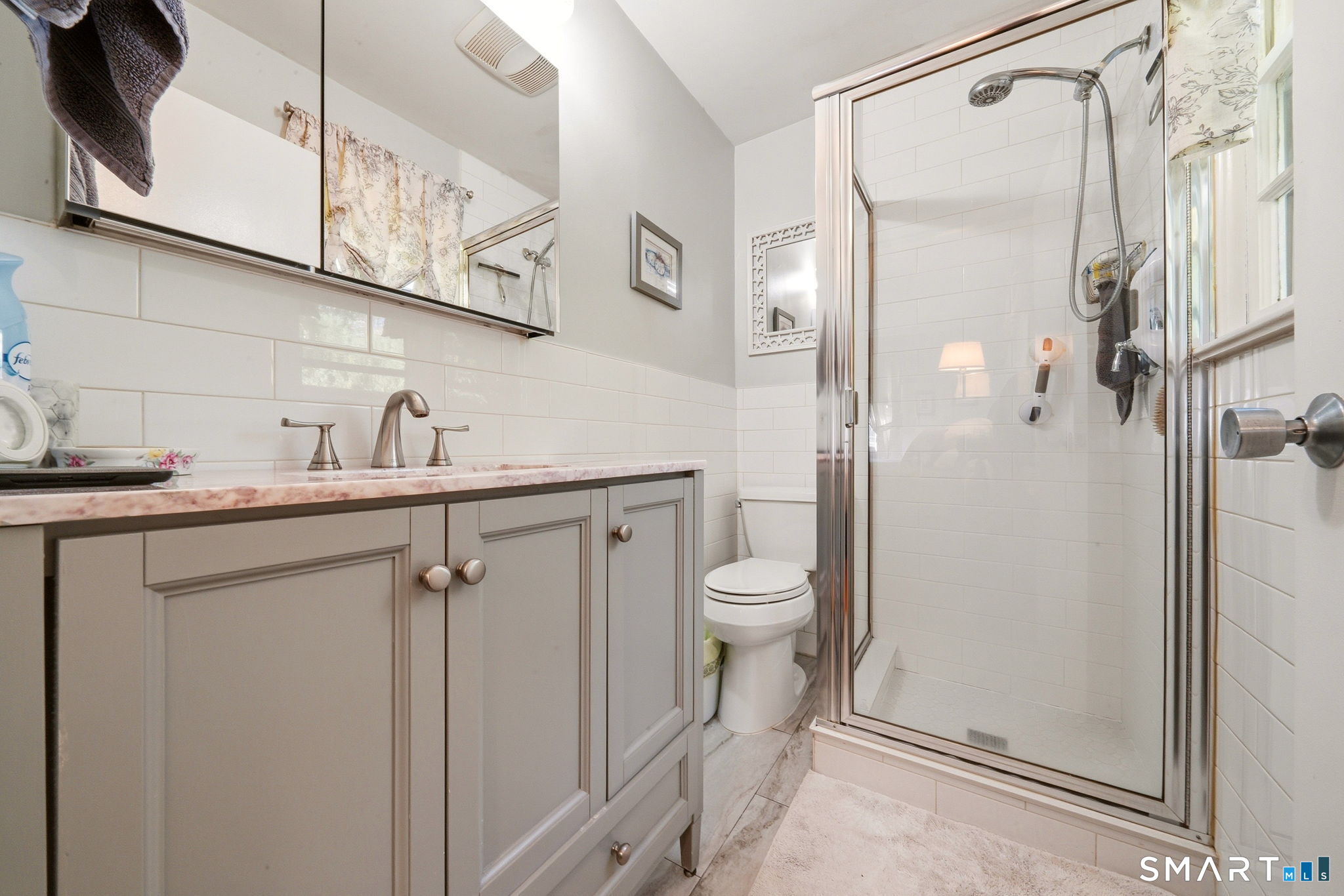 23 Clara Drive — photo 17
