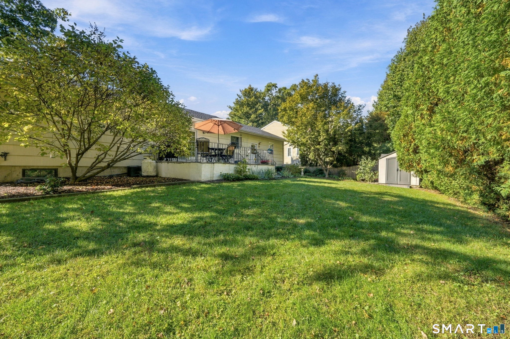 23 Clara Drive — photo 25