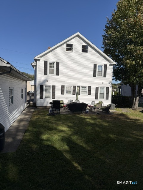 Foto 7 de Apartamento en renta en 301 Spruce Street, Fairfield, CT — $3,600/mes