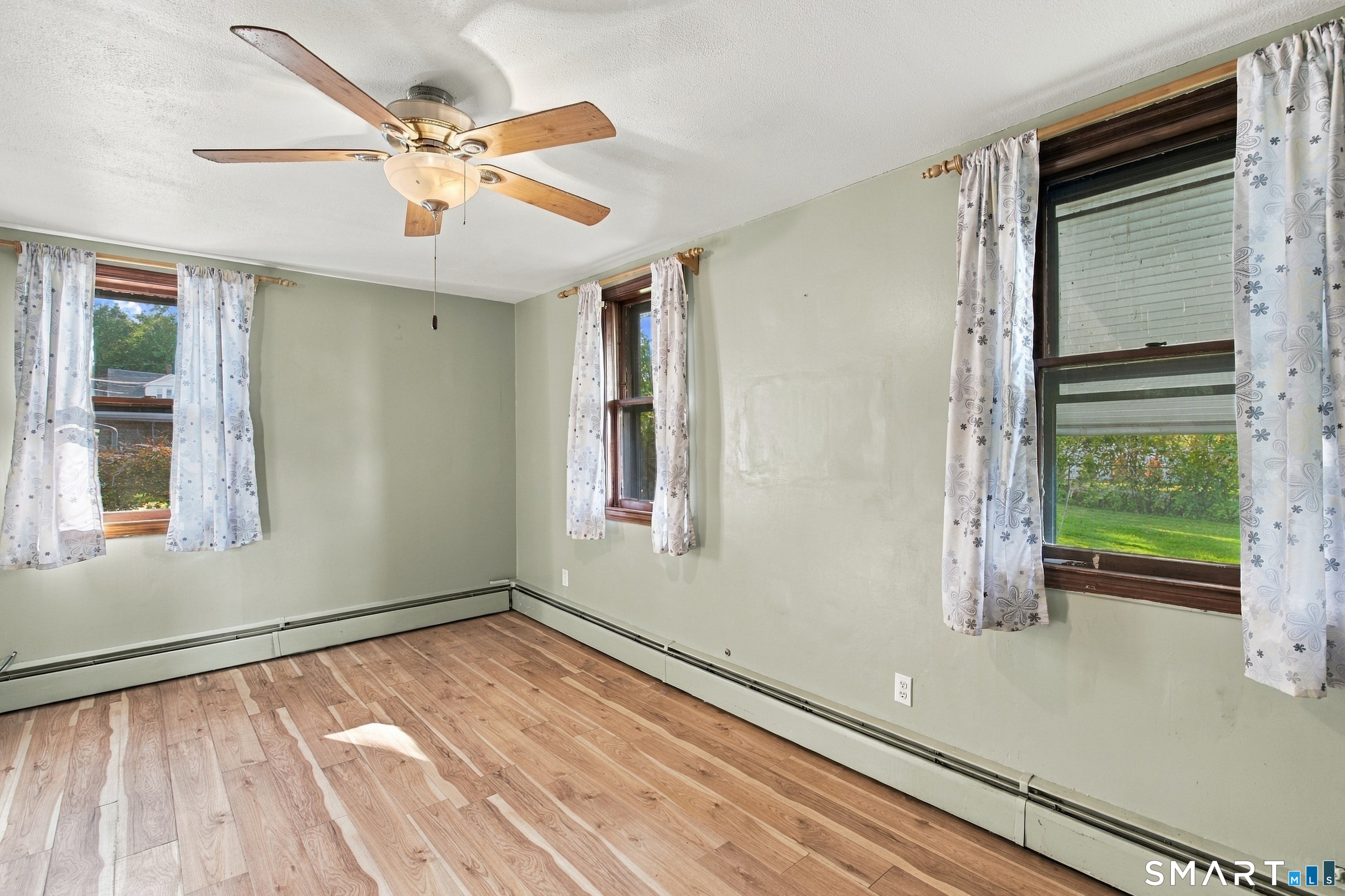 9 Warriner Avenue photo 10
