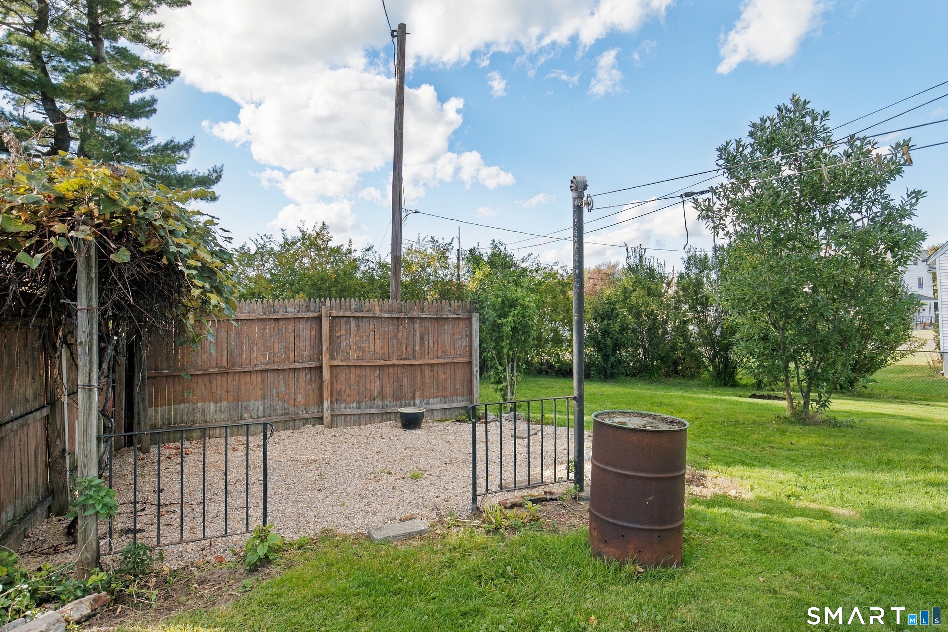 9 Warriner Avenue photo 23