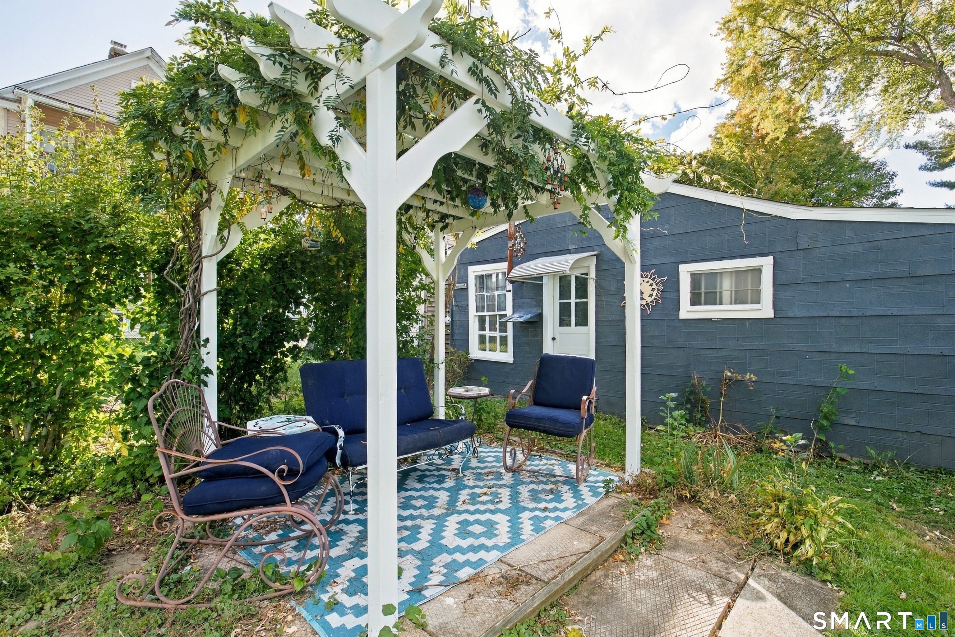 12 Columbus Avenue photo 19