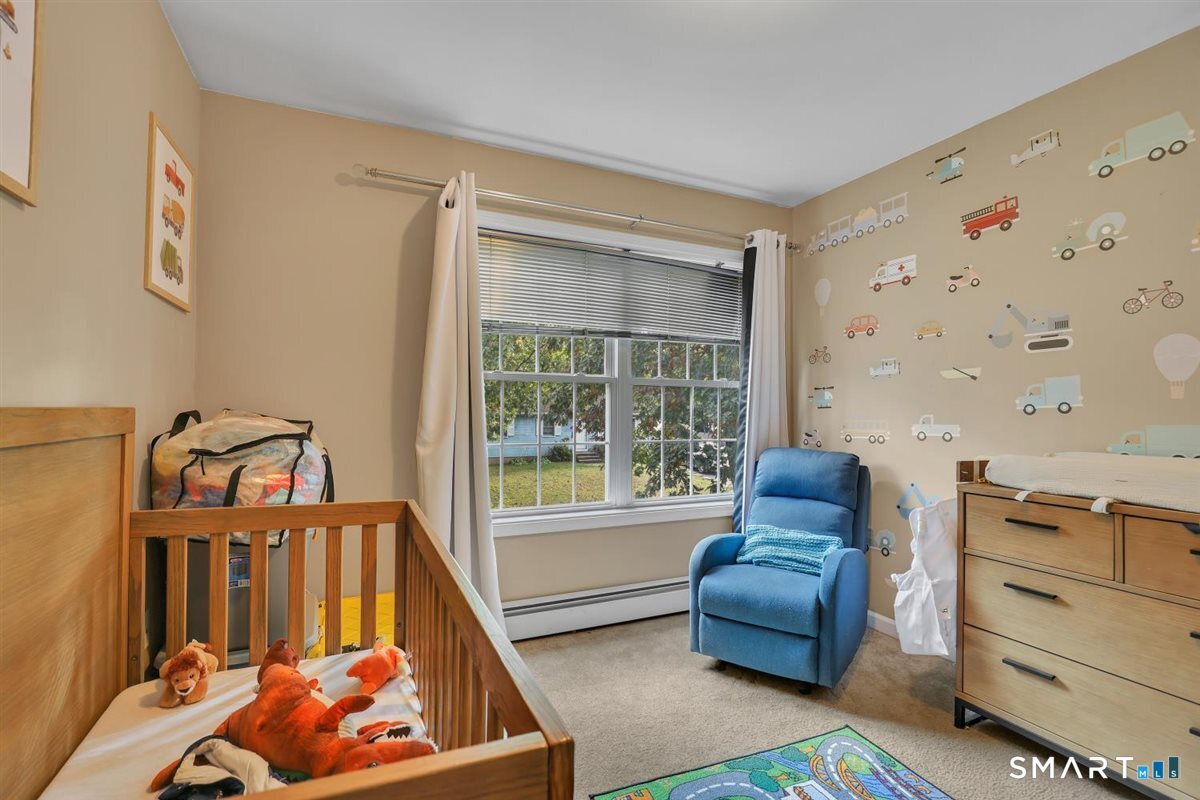 17 Beacon Street photo 27