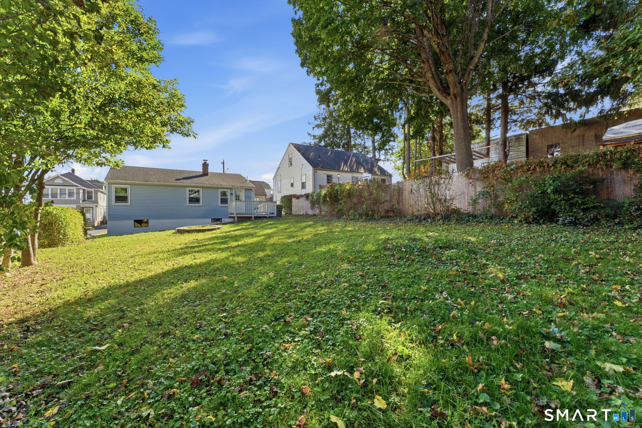 23 Hillview Avenue photo 31