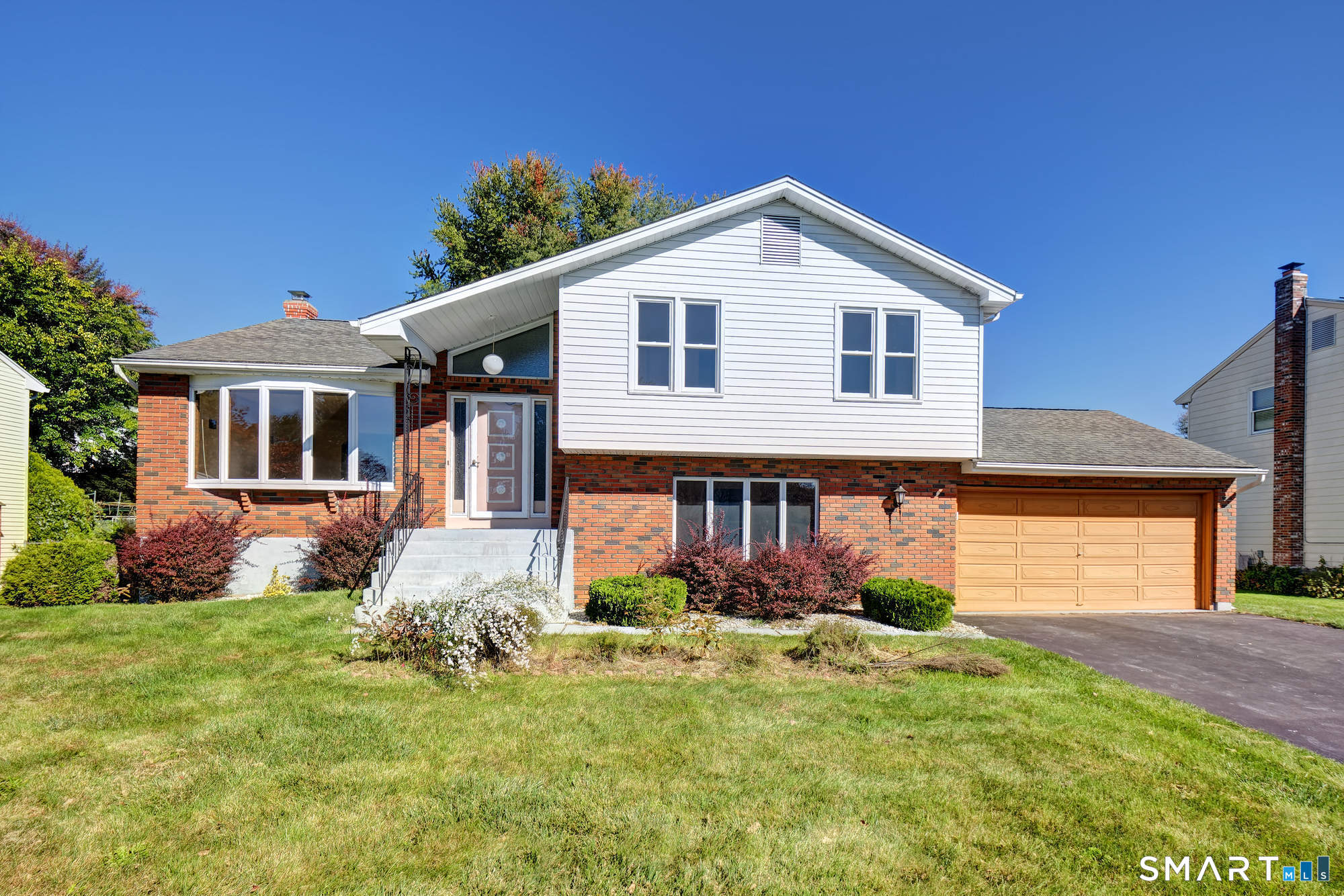 Single family home for sale at 107 Patriot Ln, Newington, CT 06111 | MLS# 24212845