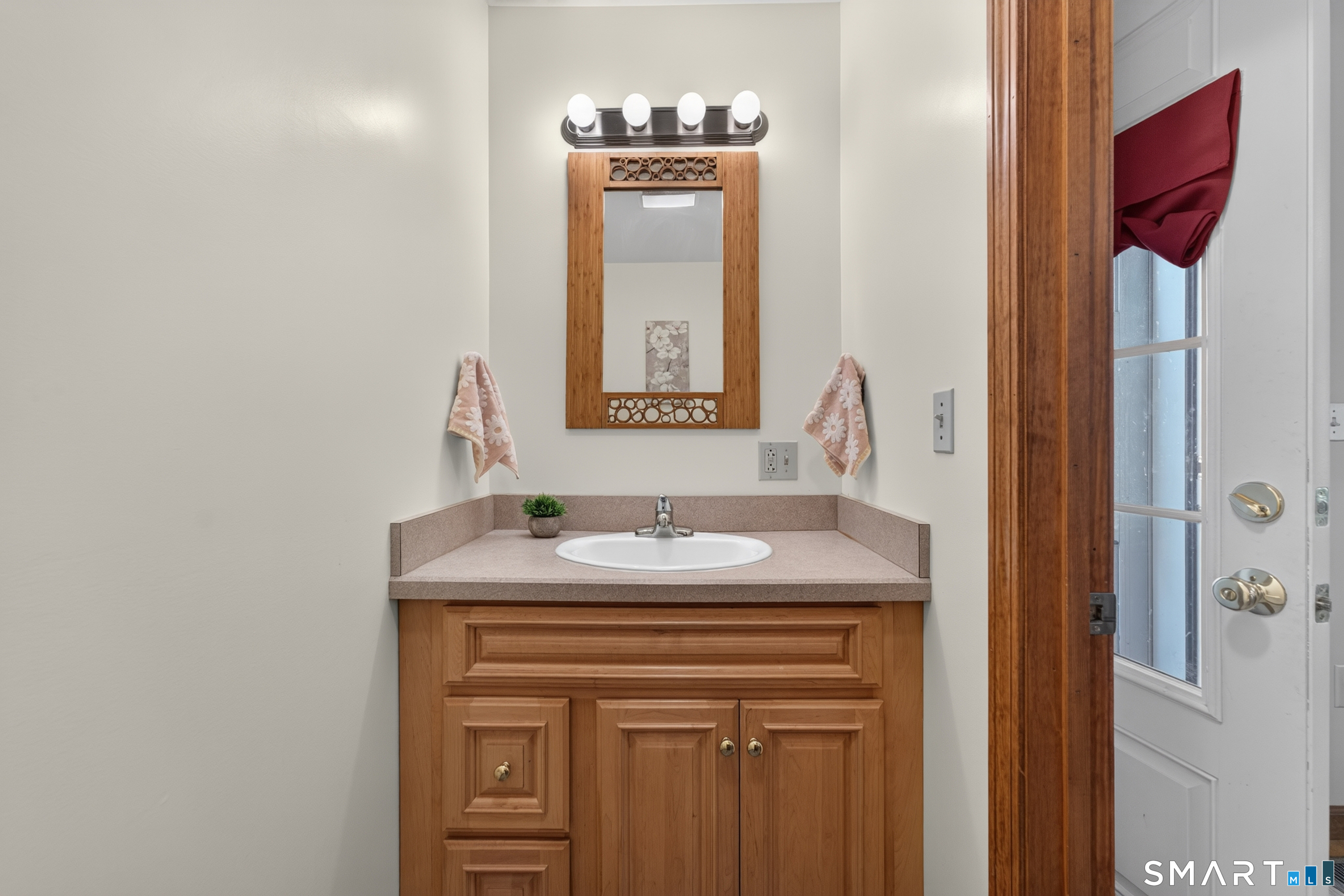 27-29 Columbus Avenue photo 10