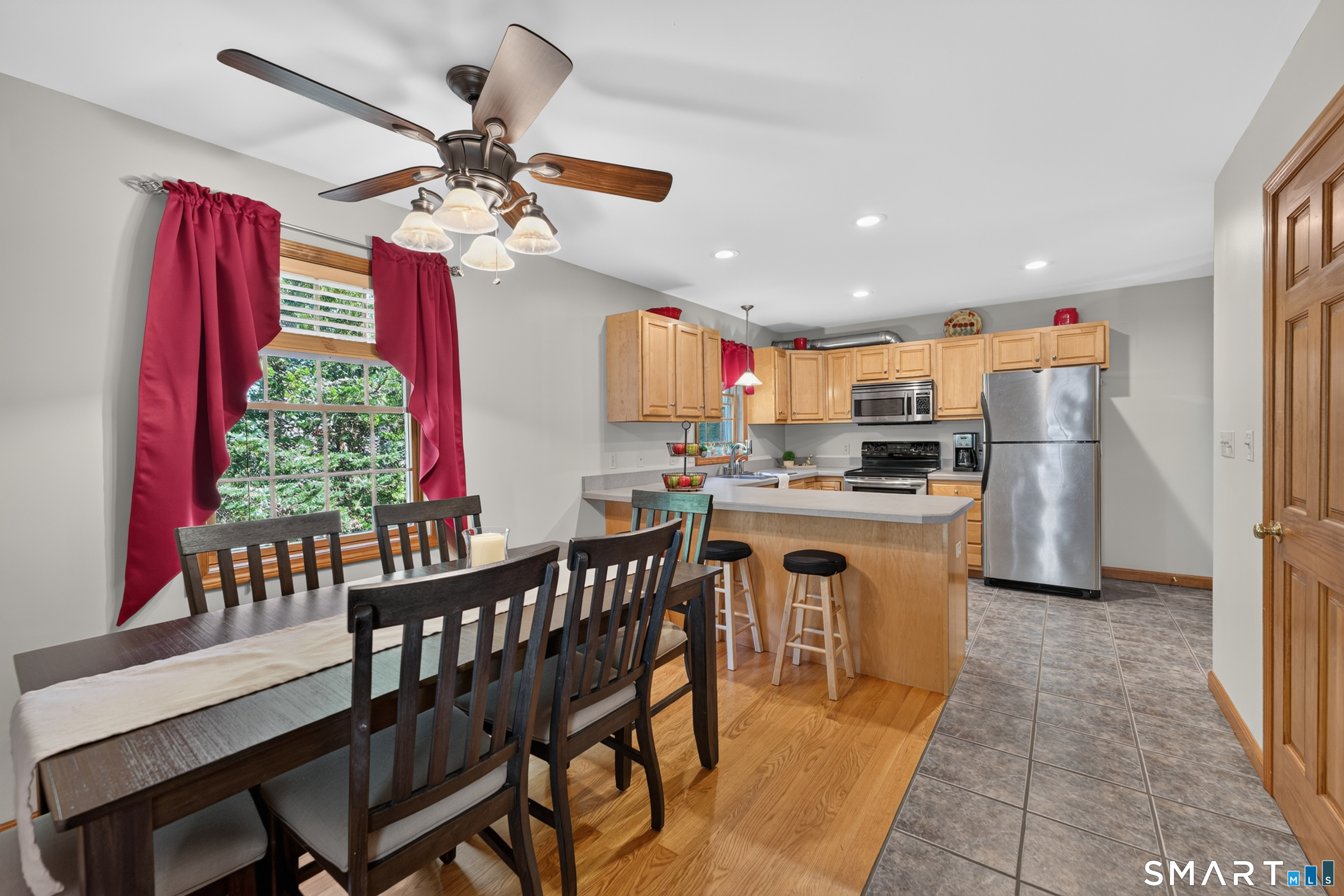27-29 Columbus Avenue photo 11