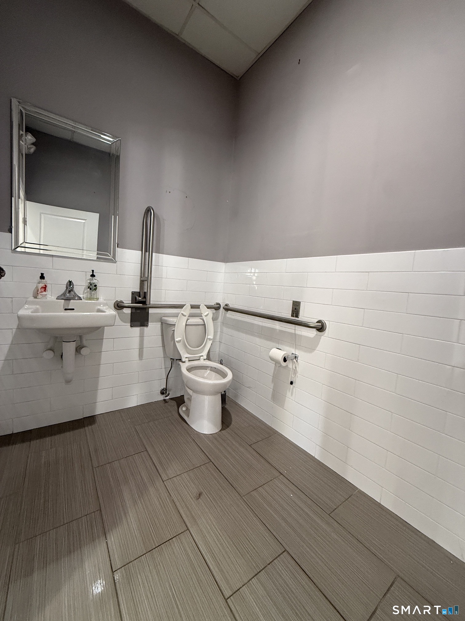Foto 6 de Local comercial en renta en 58 Fairfield Avenue, Norwalk, CT — $30/mes