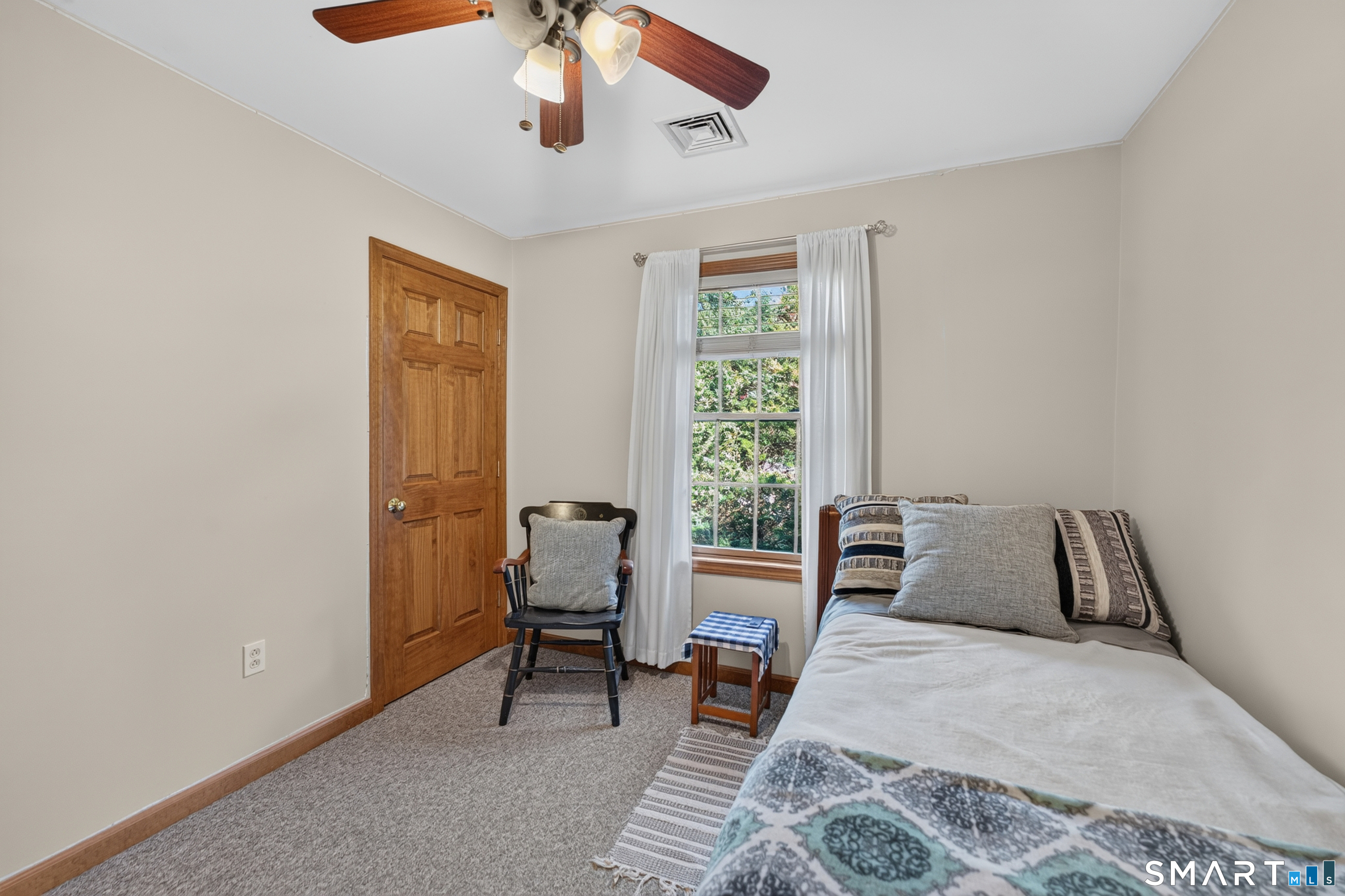 27-29 Columbus Avenue photo 34