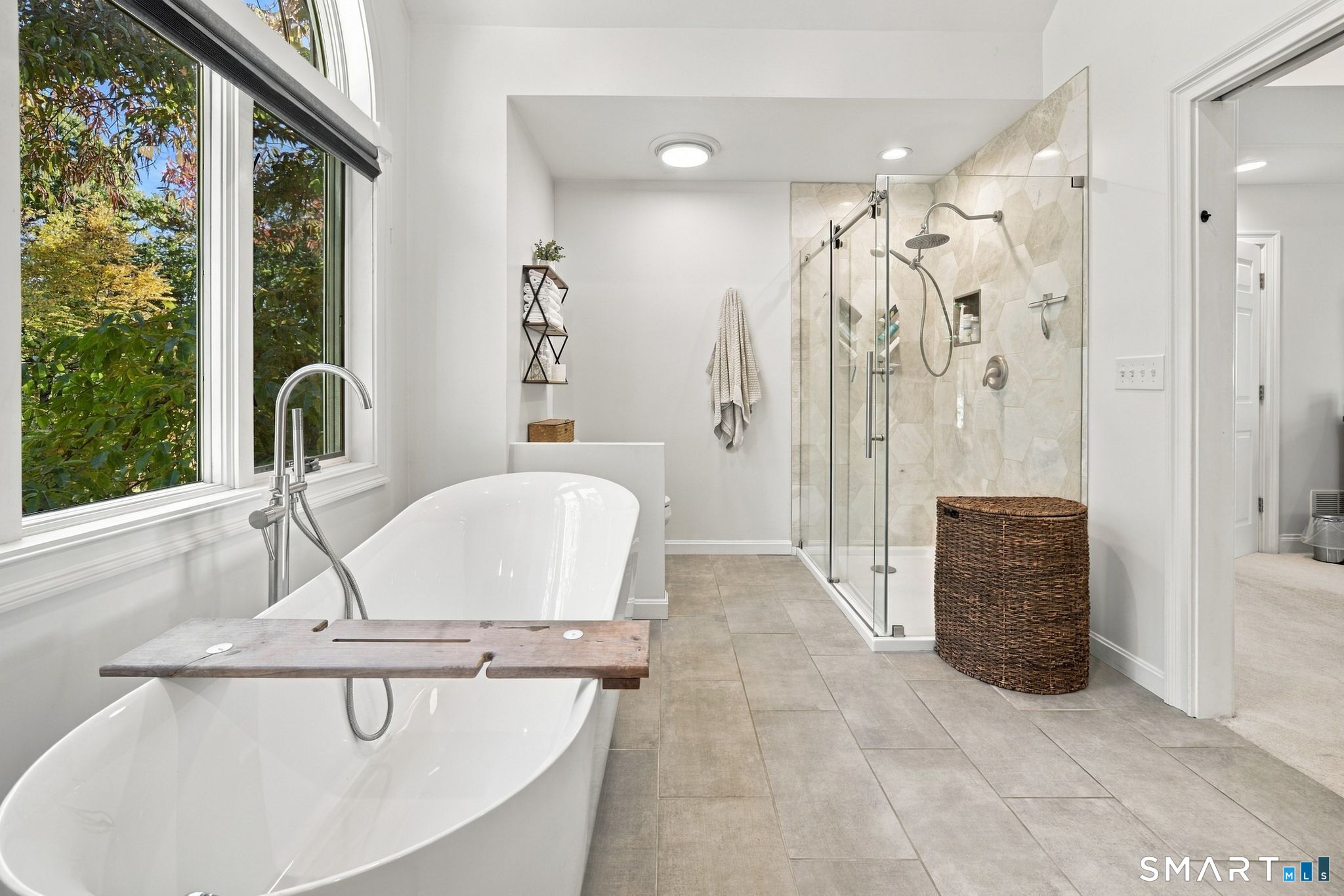 100 Robin Drive photo 39