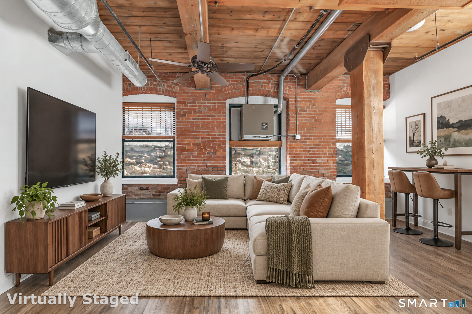 Foto 2 de Condominio en venta en 145 Canal Street #13, Shelton, CT — $249,000