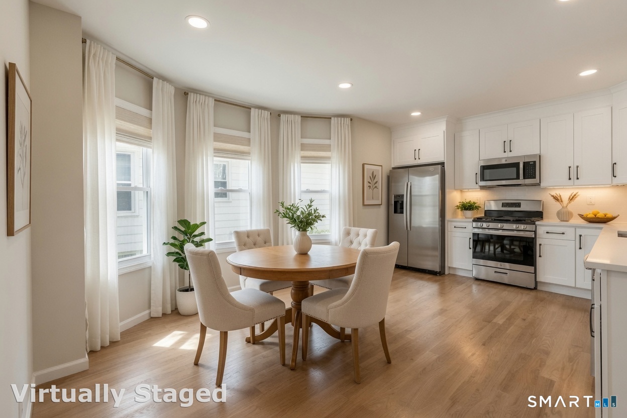 41 Burritt Avenue photo 12