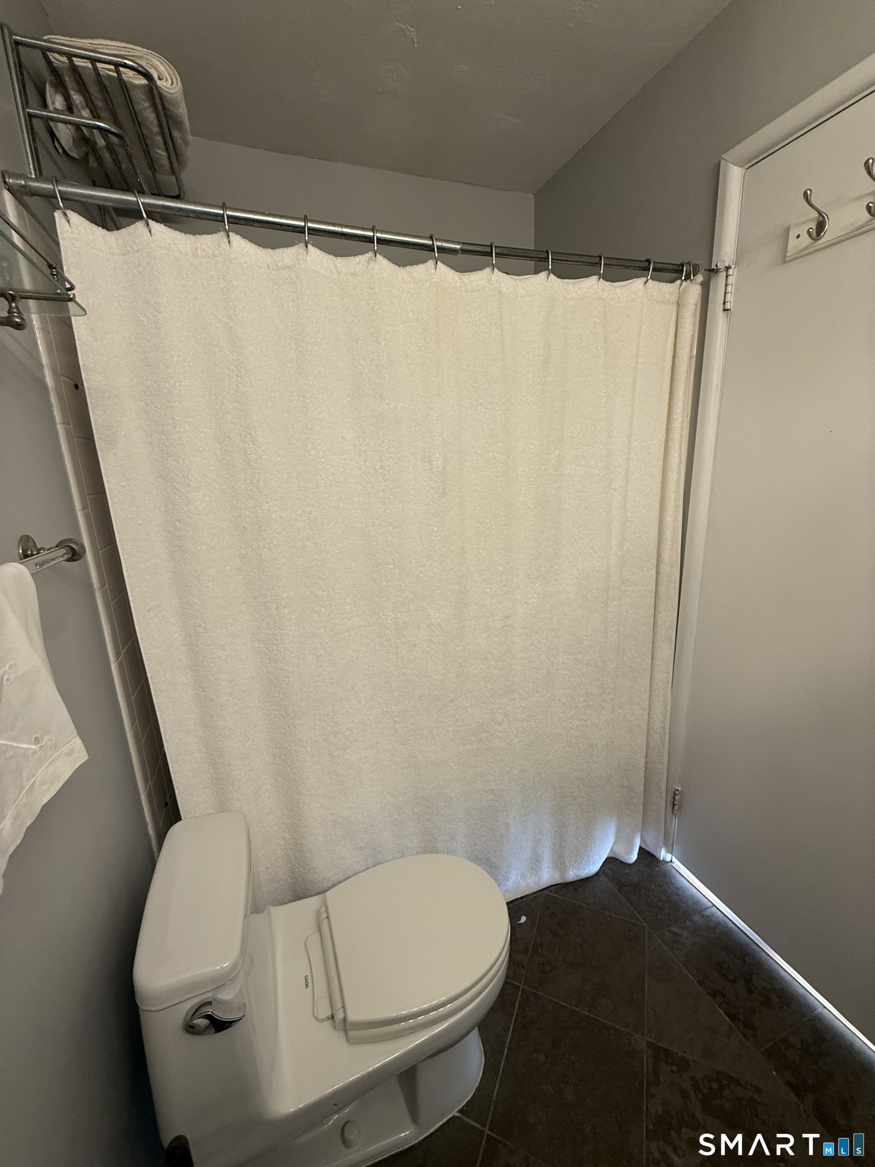 Foto 9 de Condominio en renta en 50 Birdseye Street #401, Stratford, CT — $2,700/mes
