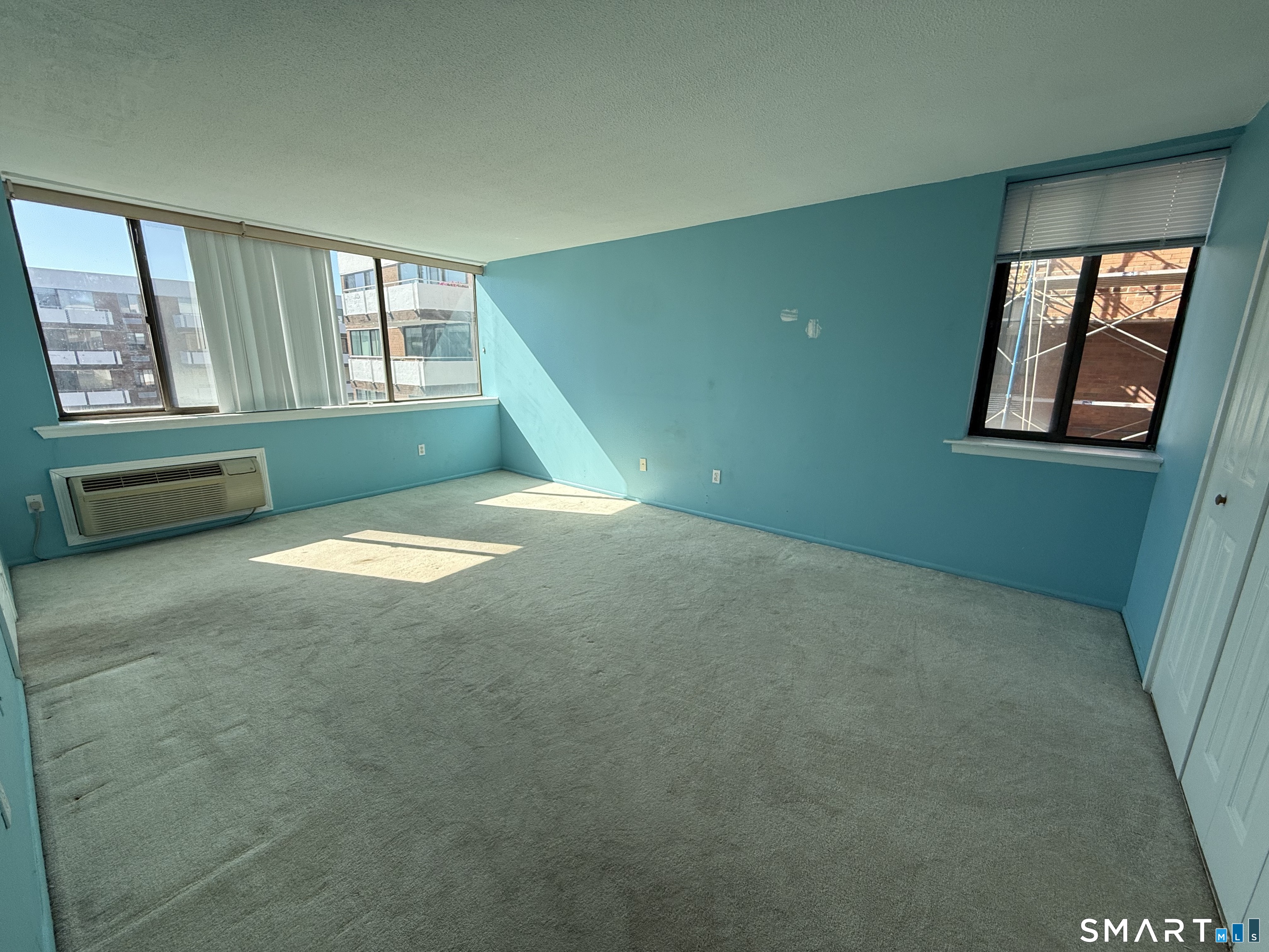 Foto 6 de Condominio en renta en 1460 Elm Street #325, Stratford, CT — $2,700/mes