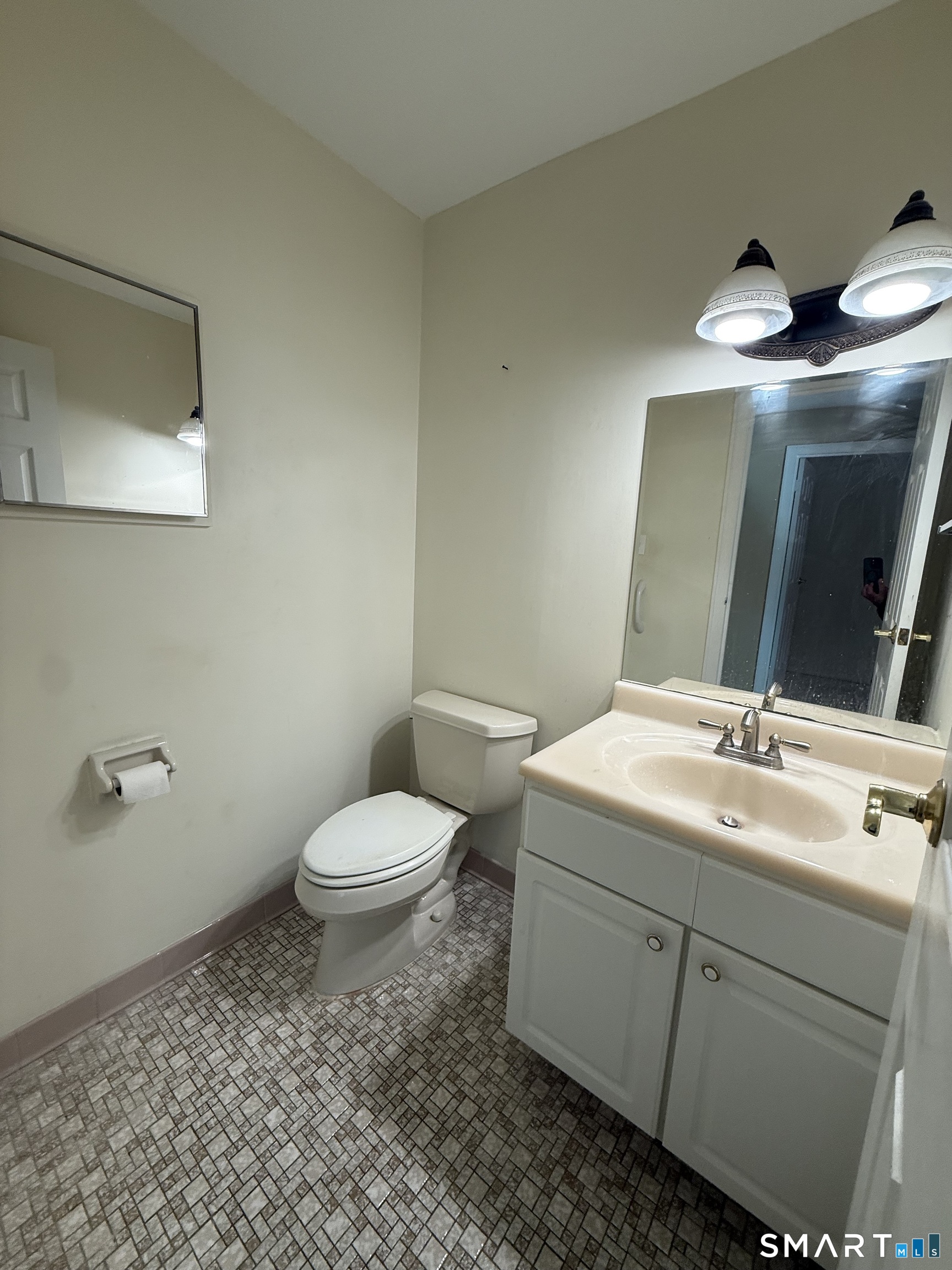 1460 Elm Street Unit #325 photo 10