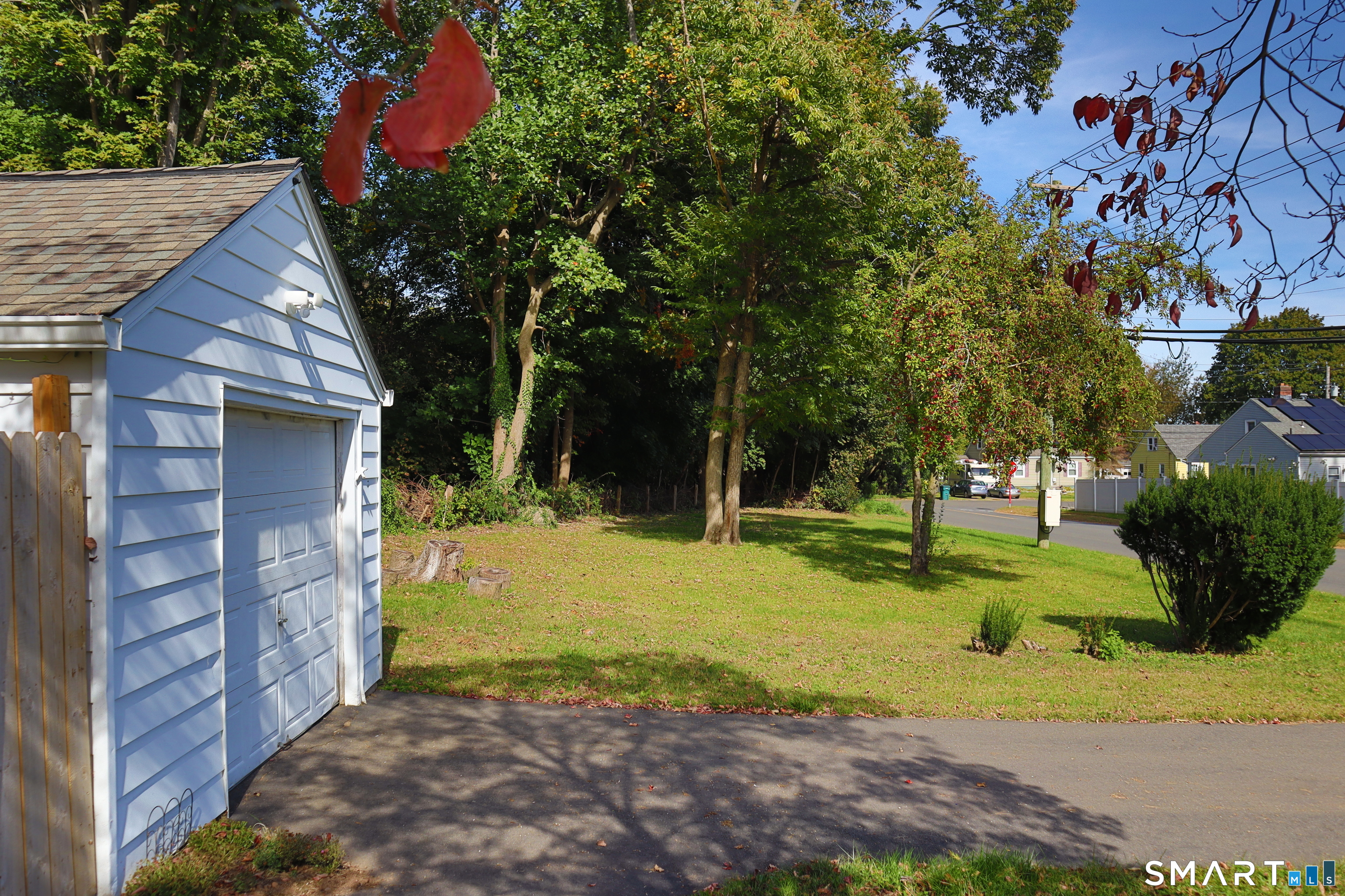 Photo 2 of Single family home for sale at 312 Battis Rd, Hamden, CT 06514 | MLS# 24213544 | Listing updated on 2026-10-16