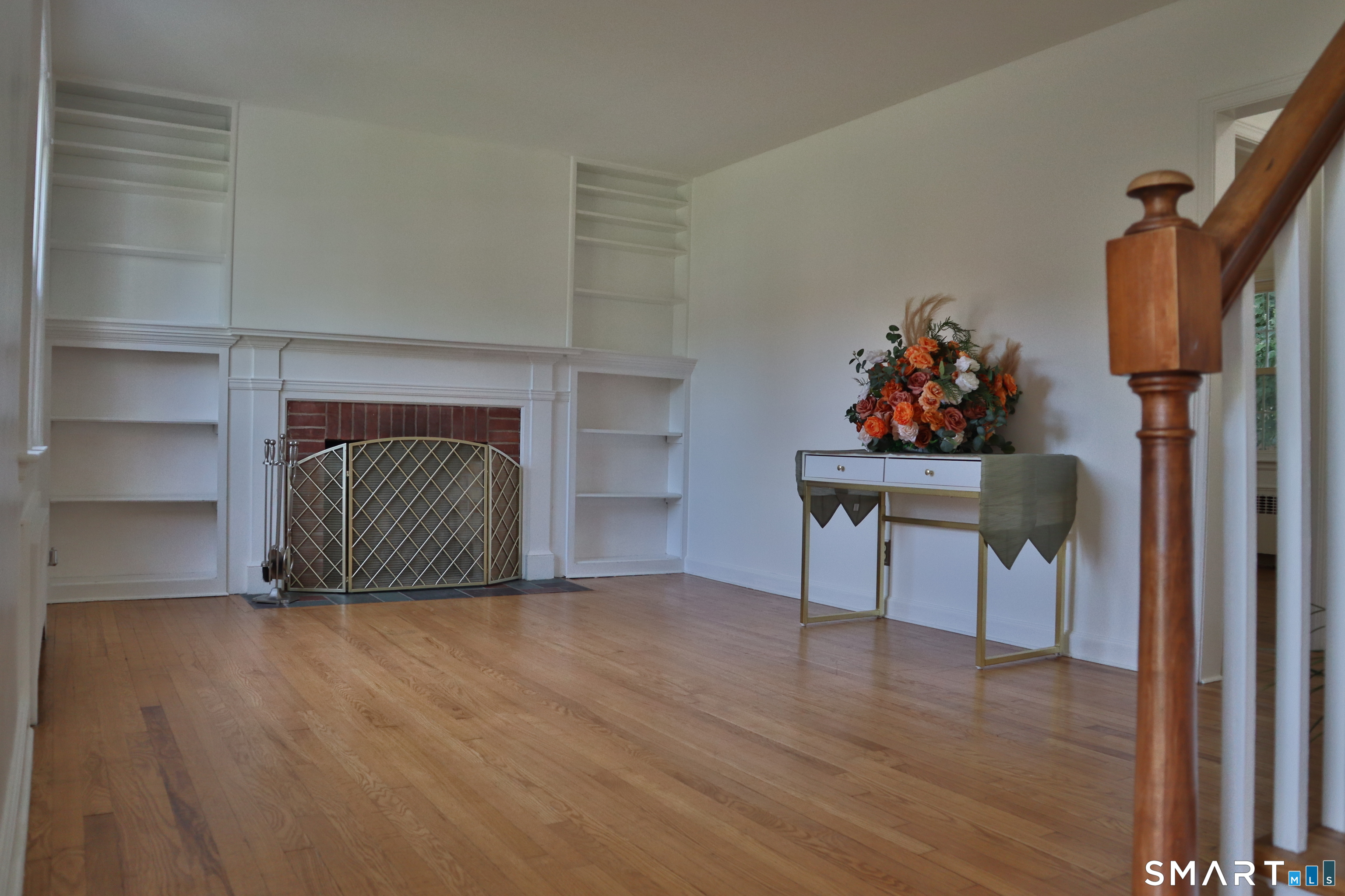 Photo 4 of Single family home for sale at 312 Battis Rd, Hamden, CT 06514 | MLS# 24213544 | Listing updated on 2026-10-16