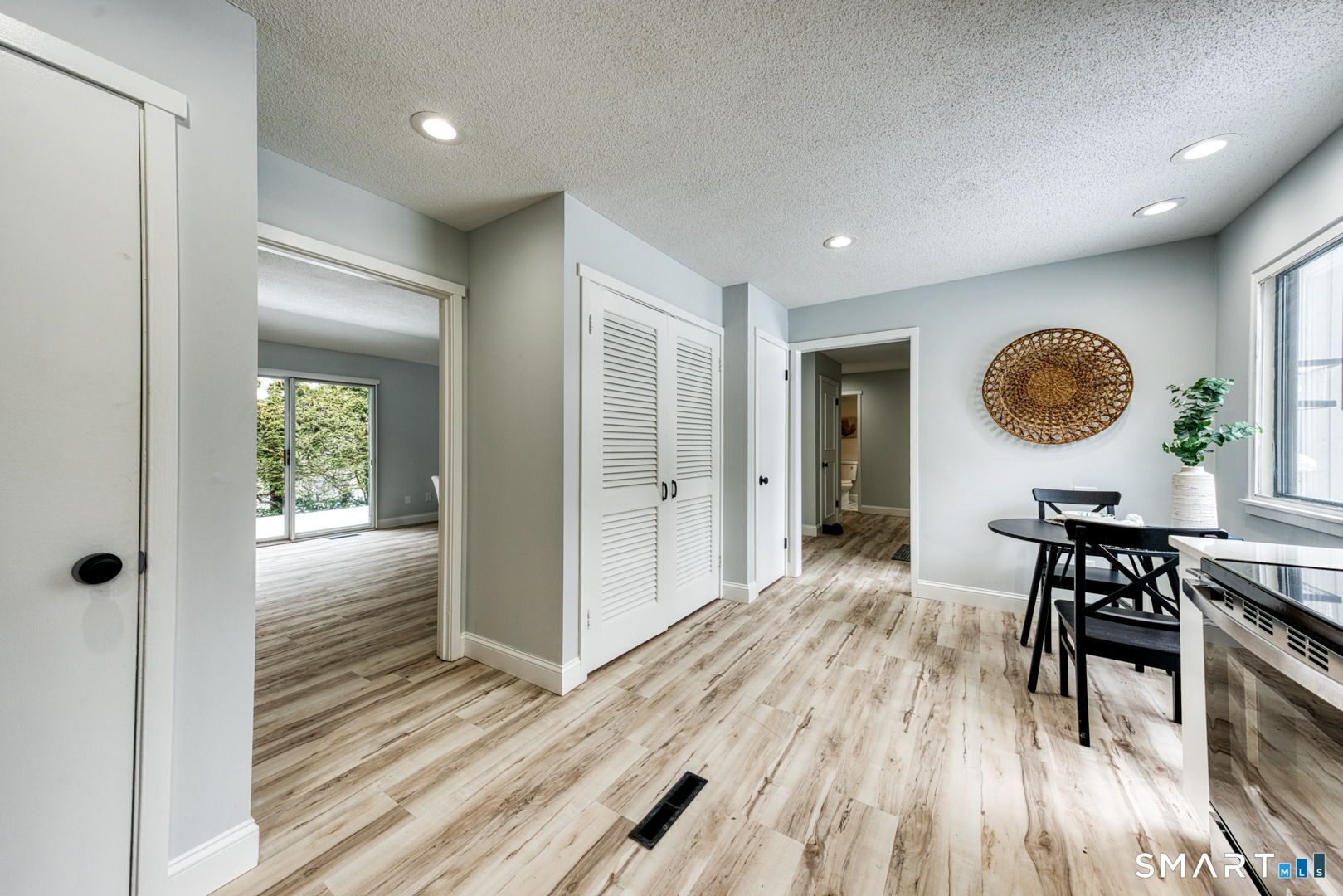 170 Heritage Village Unit #B photo 14