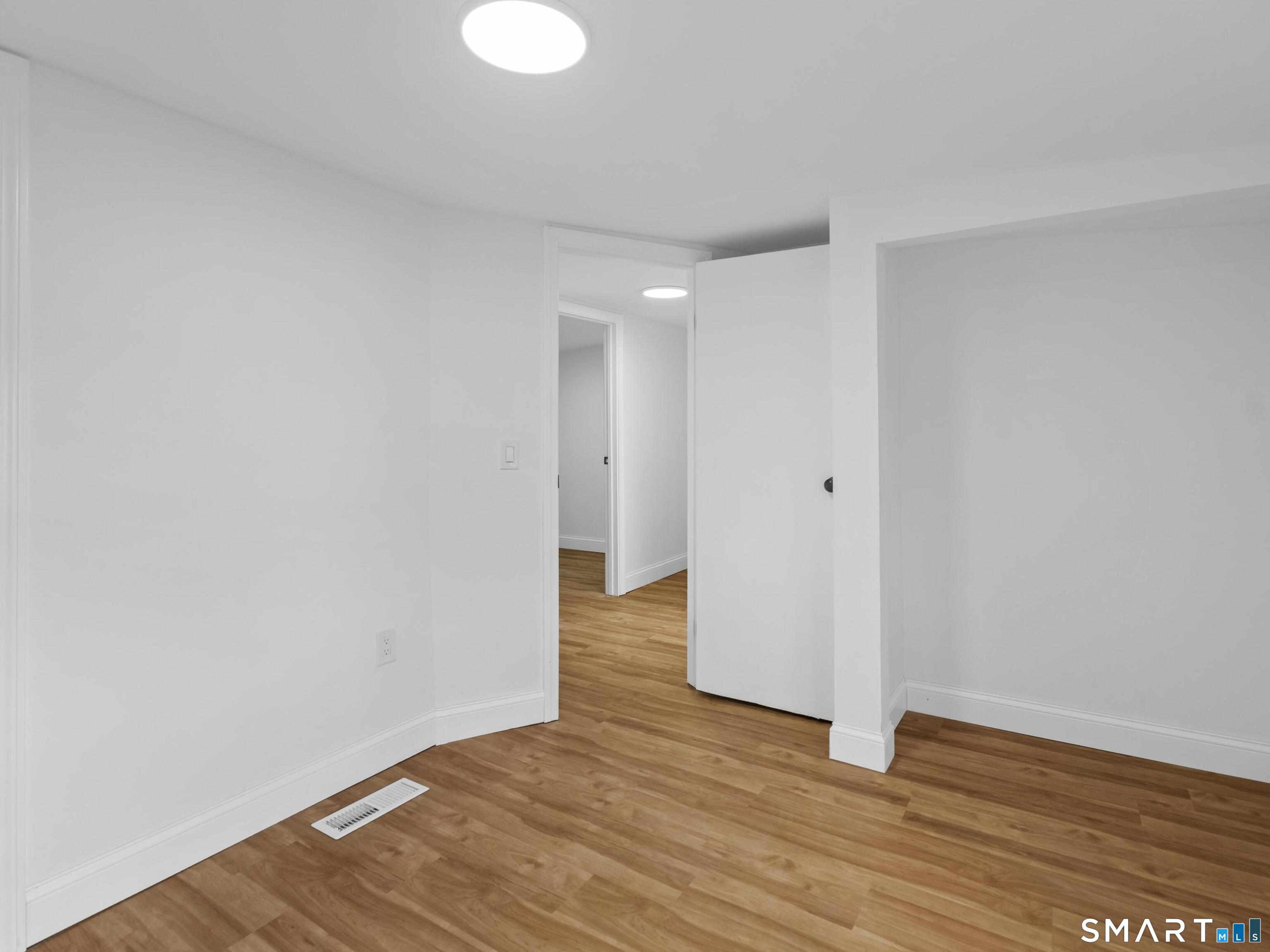 20 Fulton photo 21
