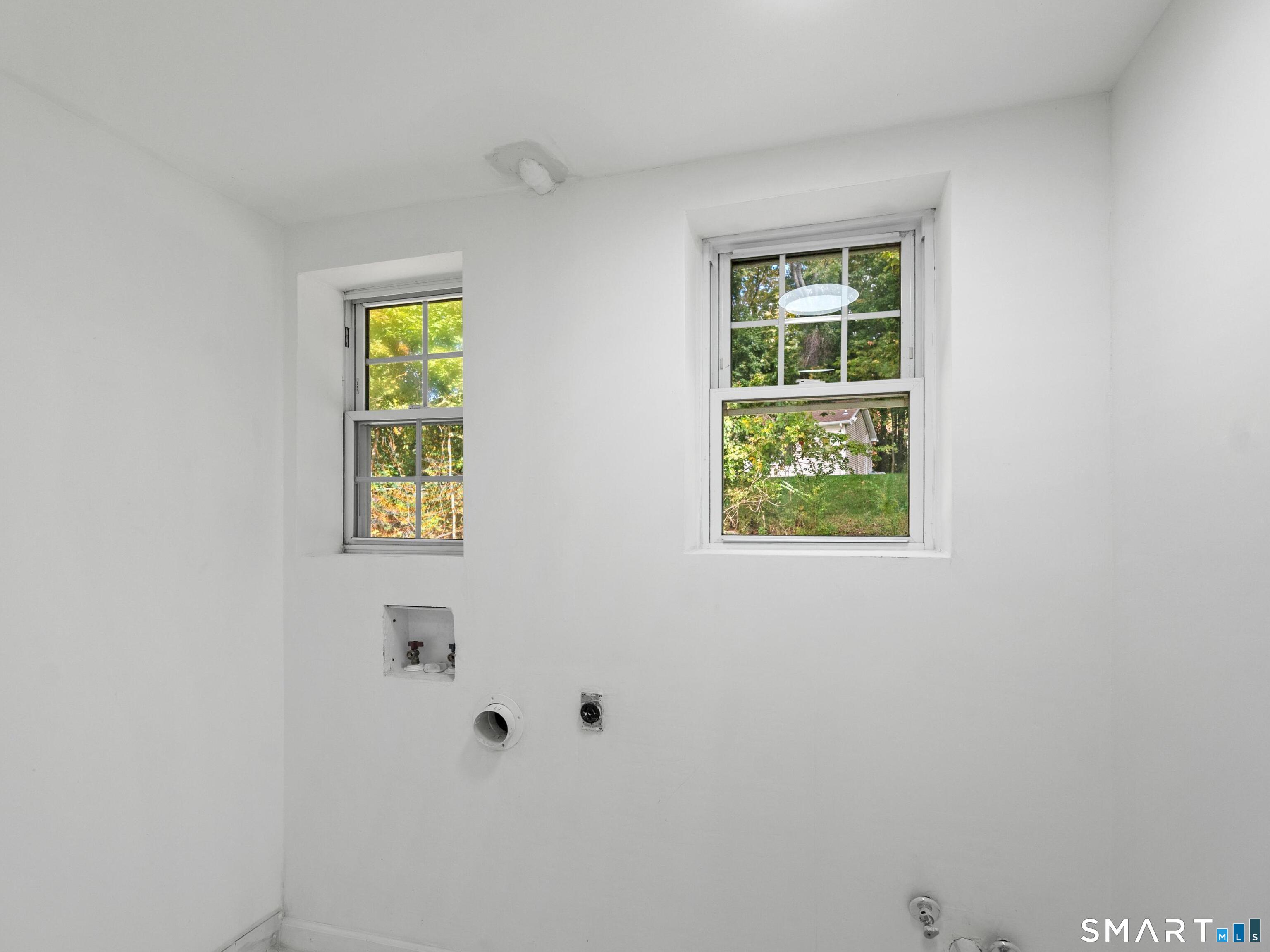 20 Fulton photo 18