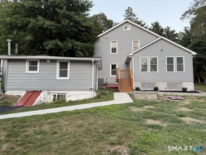465 James Farm, Stratford