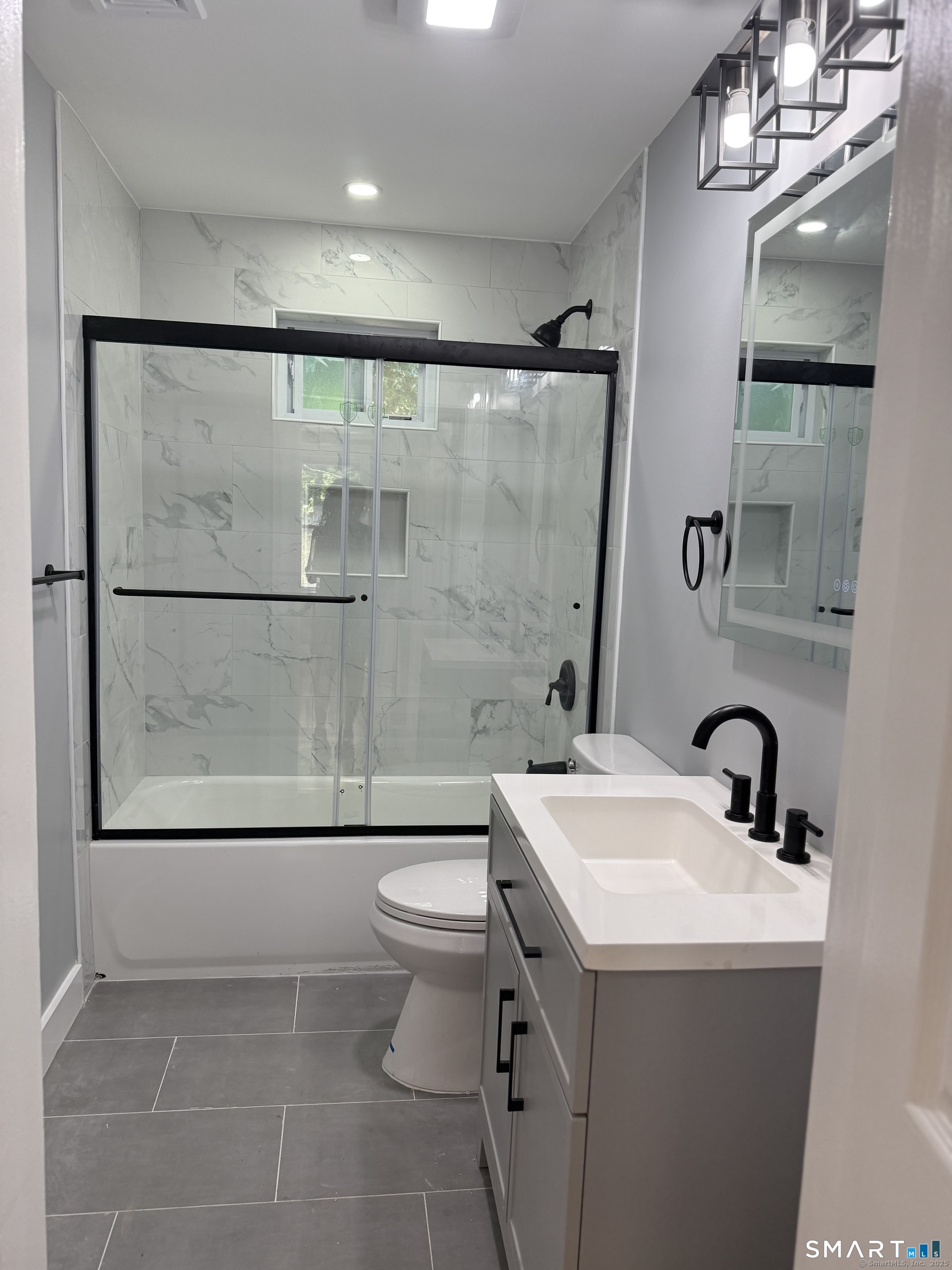 465 James Farm photo 18