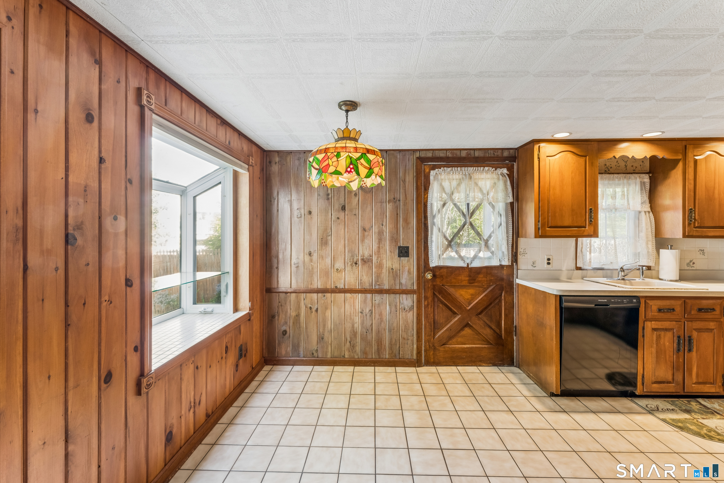 16 Winfield photo 16