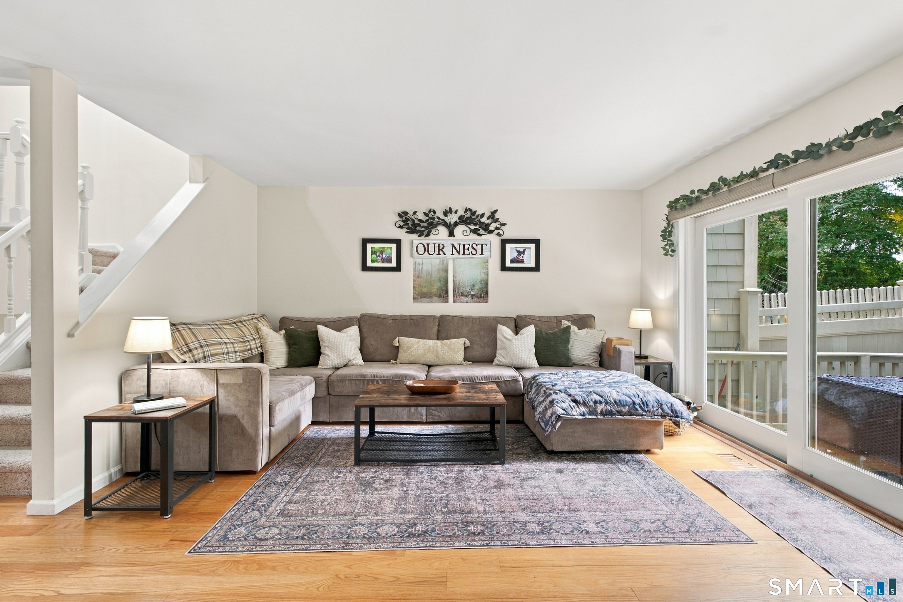 Foto 1 de Condominio en venta en 12 Boulevard Drive #24-144, Danbury, CT — $485,000