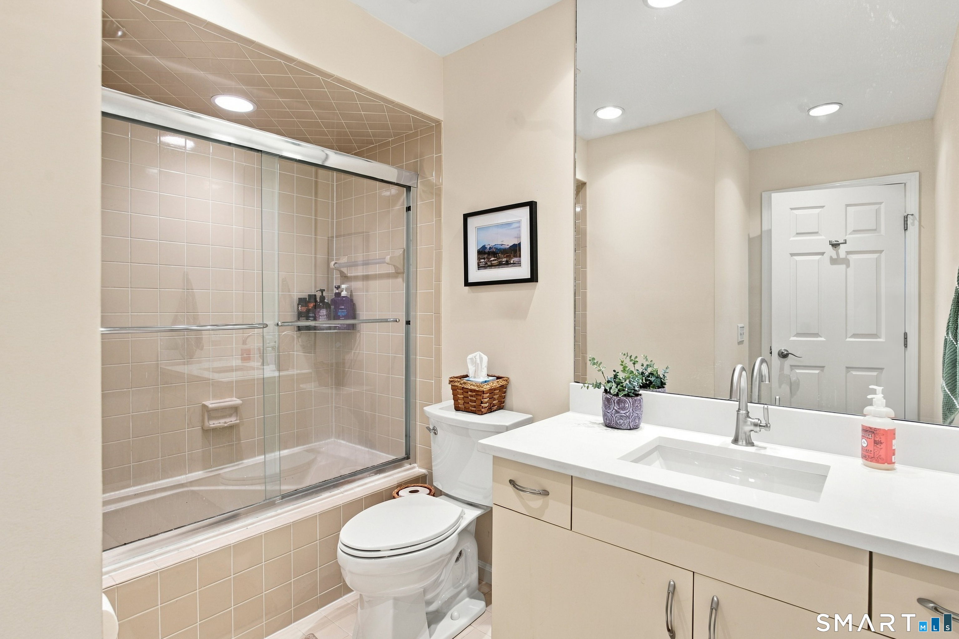 12 Boulevard, Unit 24-144 photo 21