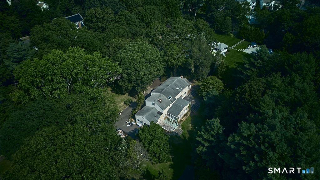 4 Surrey Lane — photo 35
