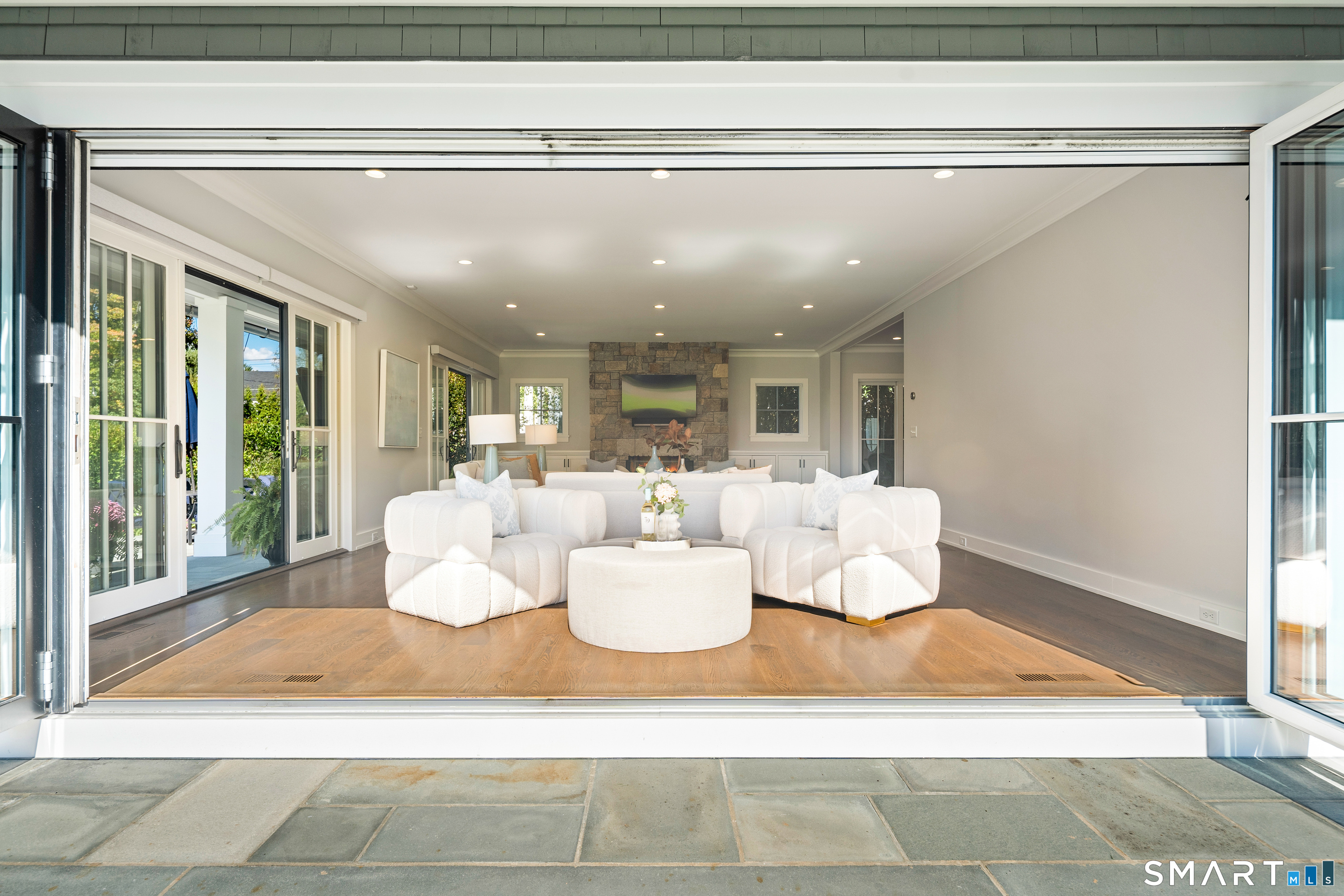 Foto 9 de Casa en venta en 12 Seagate Road, Darien, CT — $4,725,000