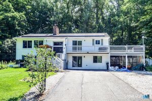 212 Chestnut Land, New Milford
