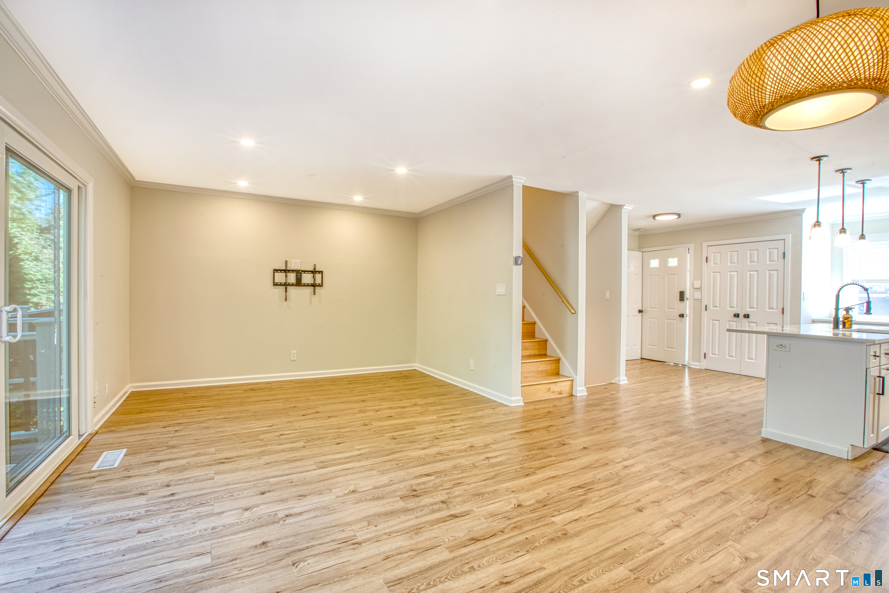 Foto 9 de Condominio en renta en 328 Booth Place, Greenwich, CT — $6,450/mes