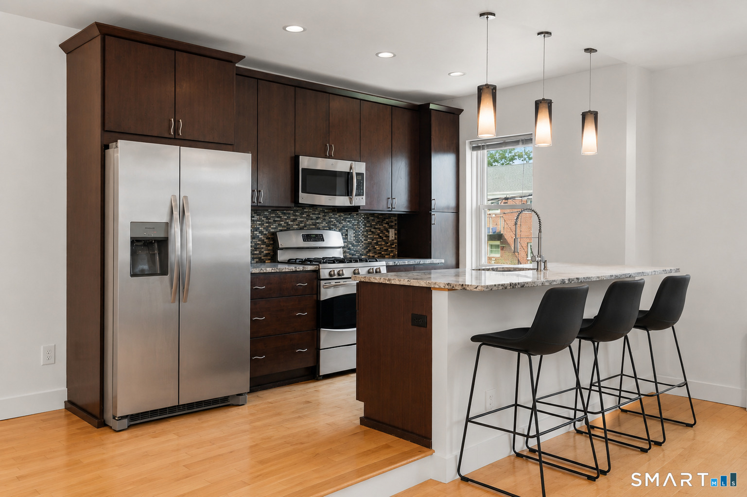 Foto 8 de Condominio en renta en 70 Strawberry Hill Avenue #2-2B, Stamford, CT — $2,200/mes