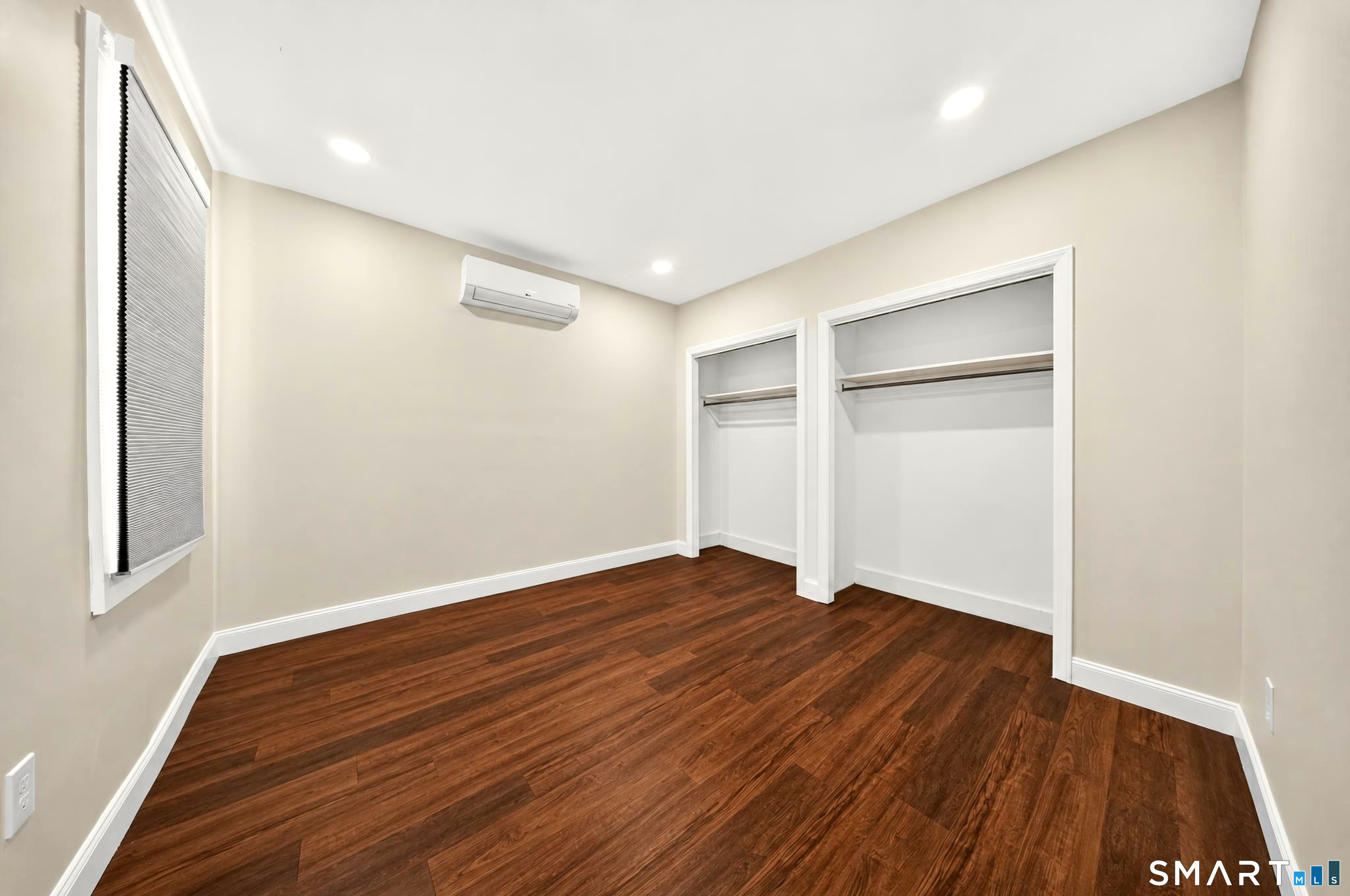 15 Ridgeway Street — photo 16