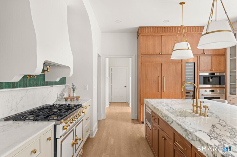 451 Mansfield photo 21